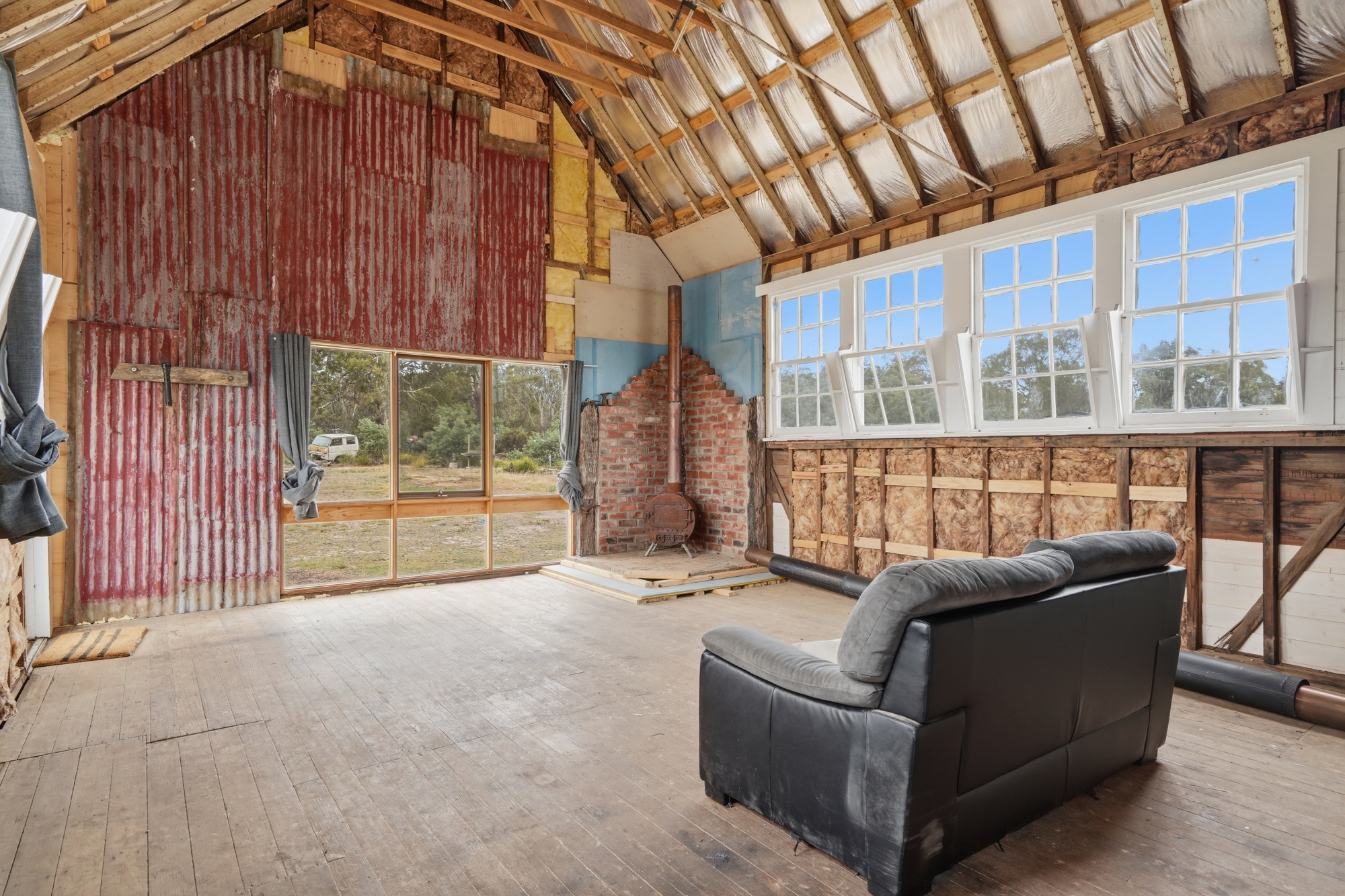 8-10 Royal George Road, Royal George