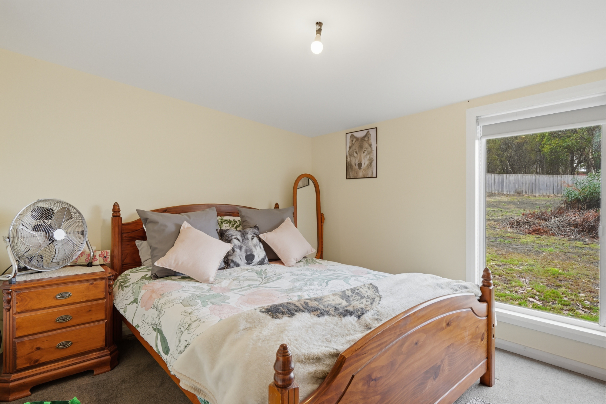 18 Crichton Road, Mount Seymour