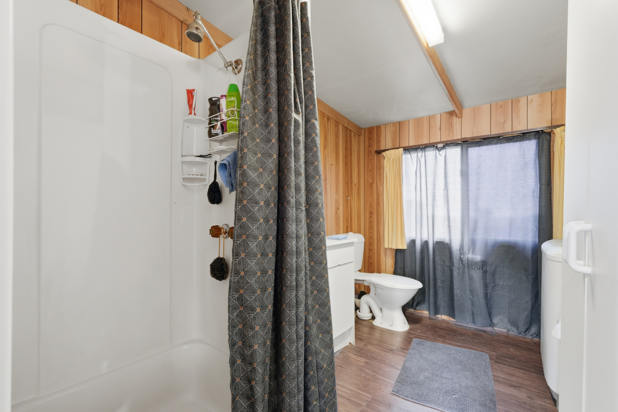 18 Crichton Road, Mount Seymour