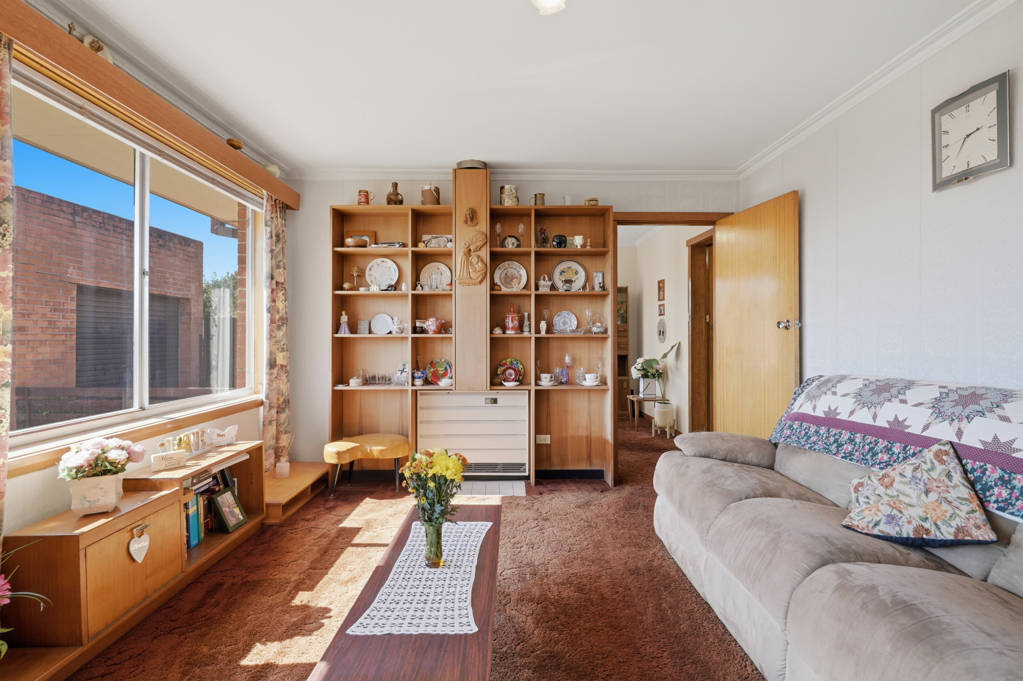 33 South Street, George Town