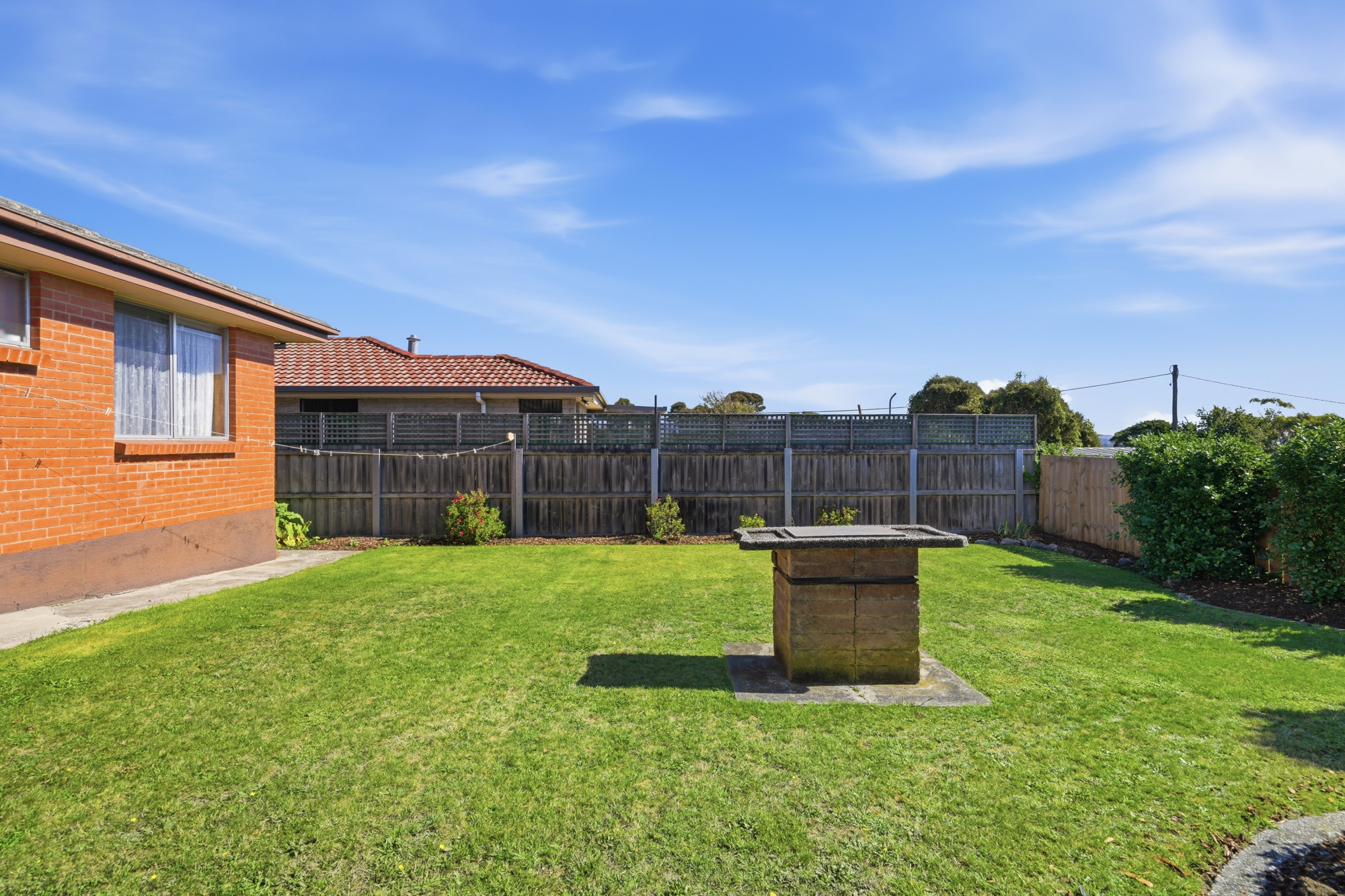 33 South Street, George Town