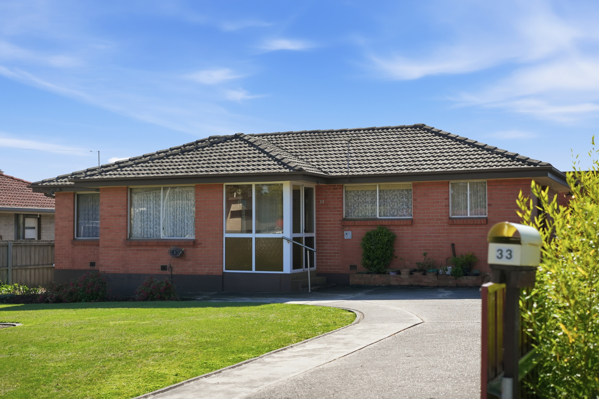 33 South Street, George Town