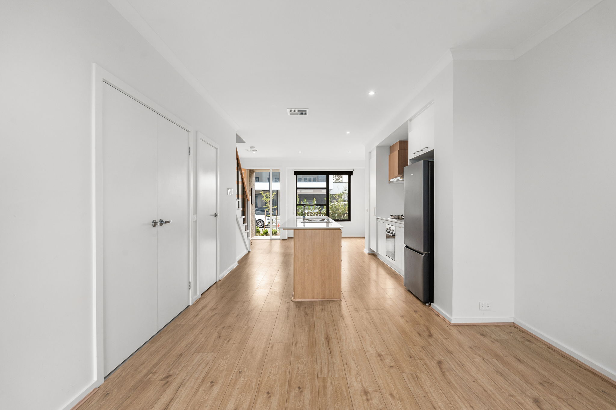 26 Graduation Parade, Taperoo