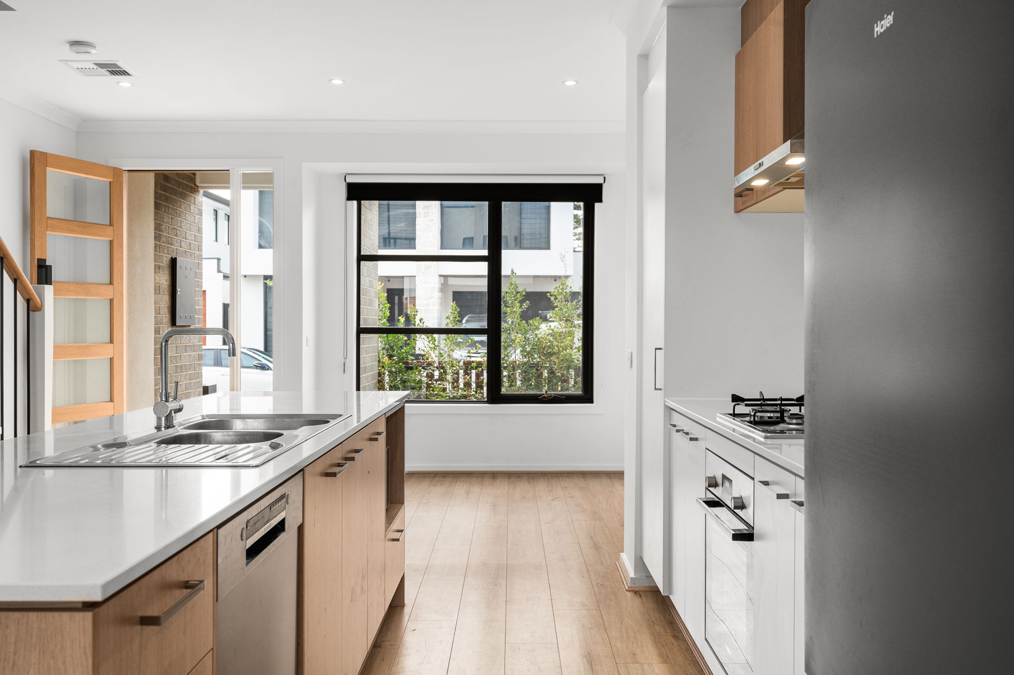 26 Graduation Parade, Taperoo