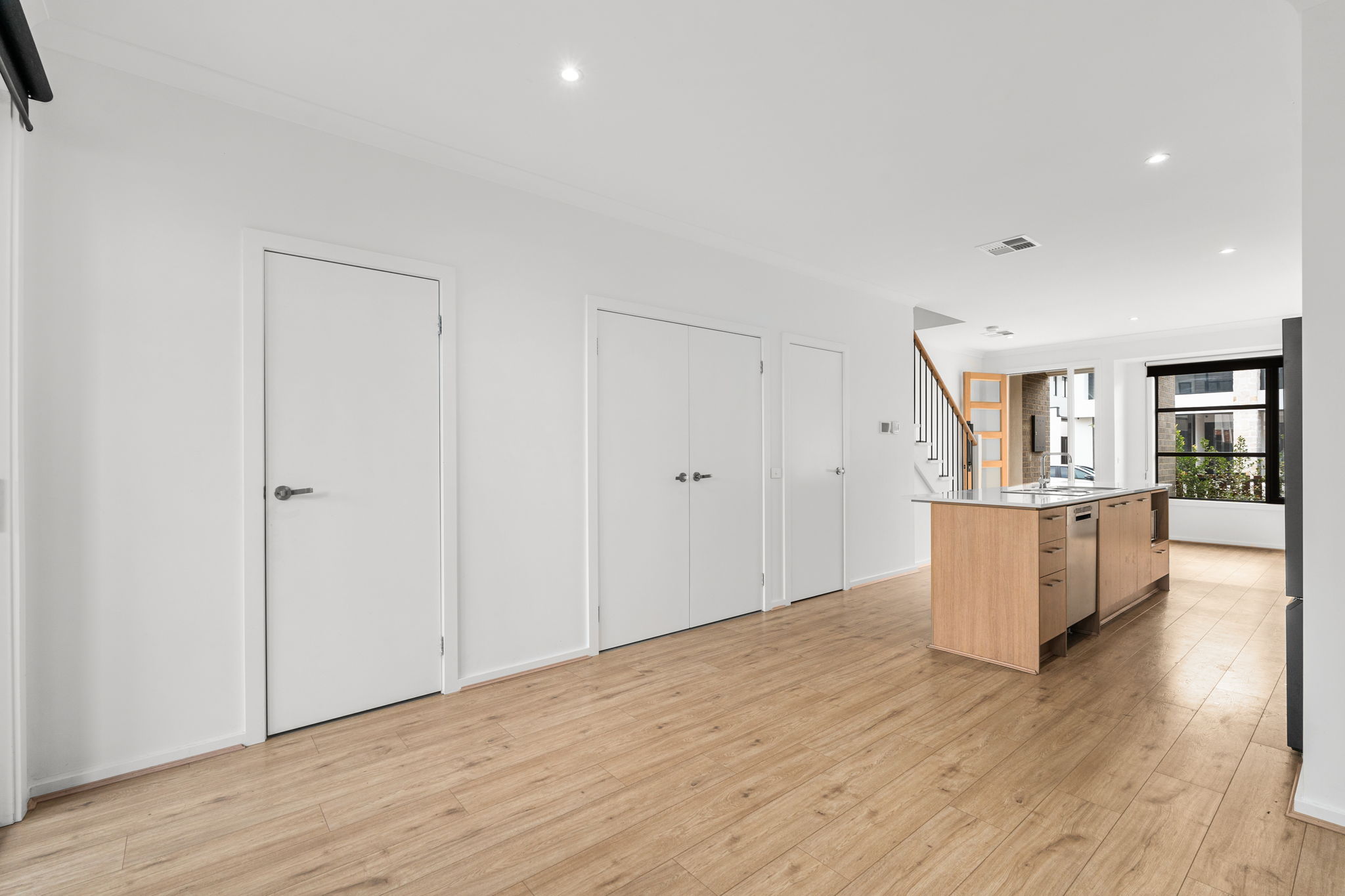 26 Graduation Parade, Taperoo