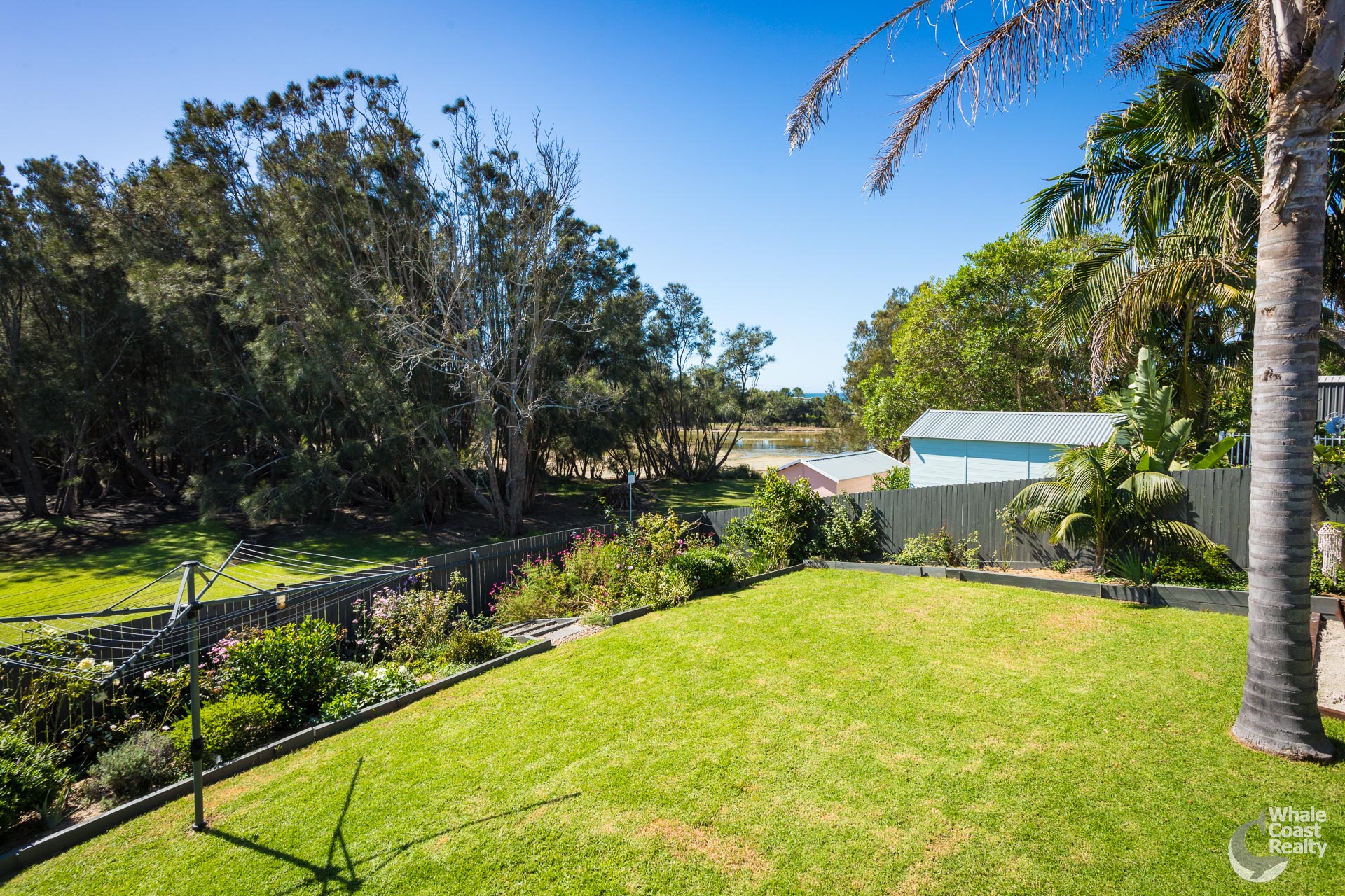 7 Lakeside Drive, Kianga