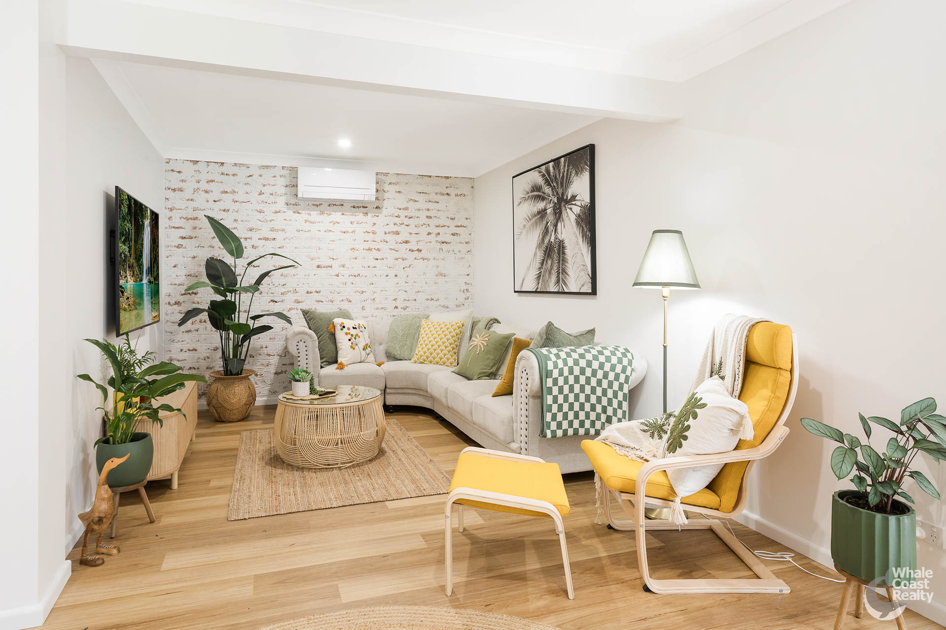 7 Lakeside Drive, Kianga