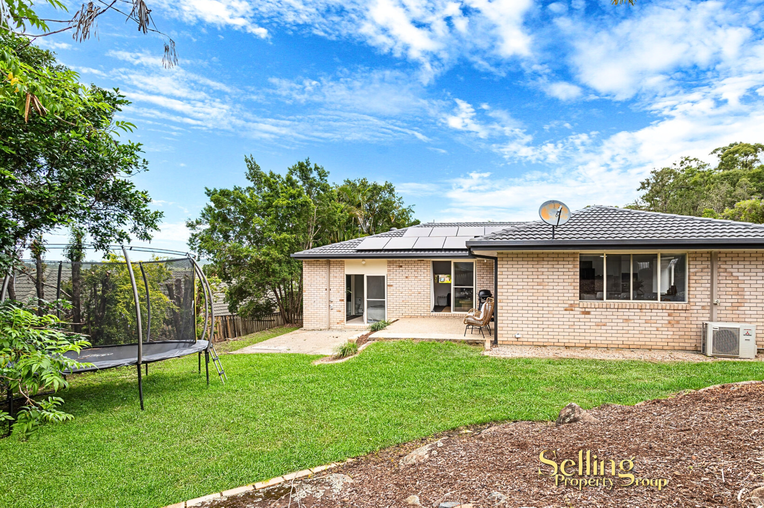 13 Amanu Crescent, Pacific Pines