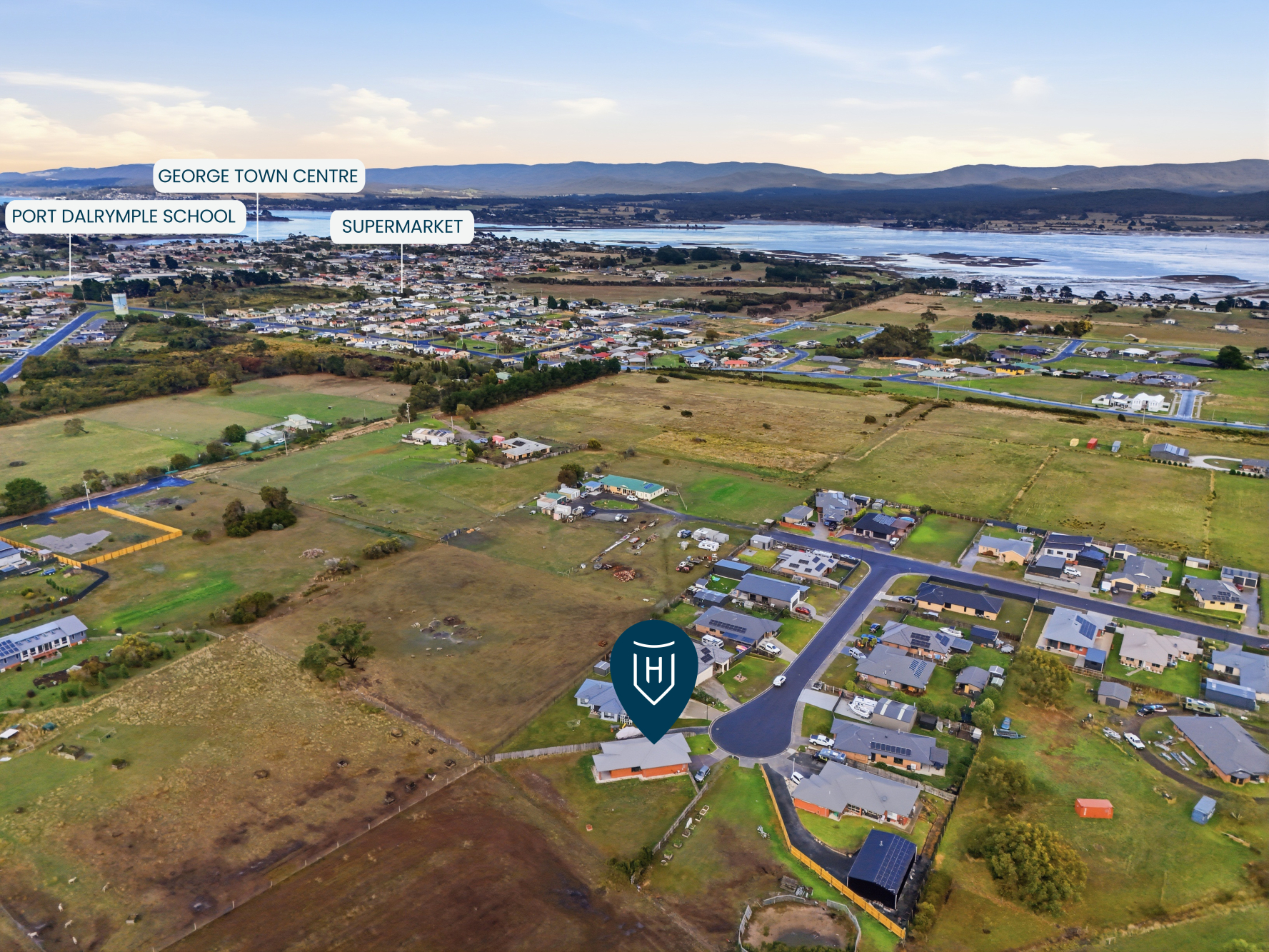 12 Axton Close, George Town