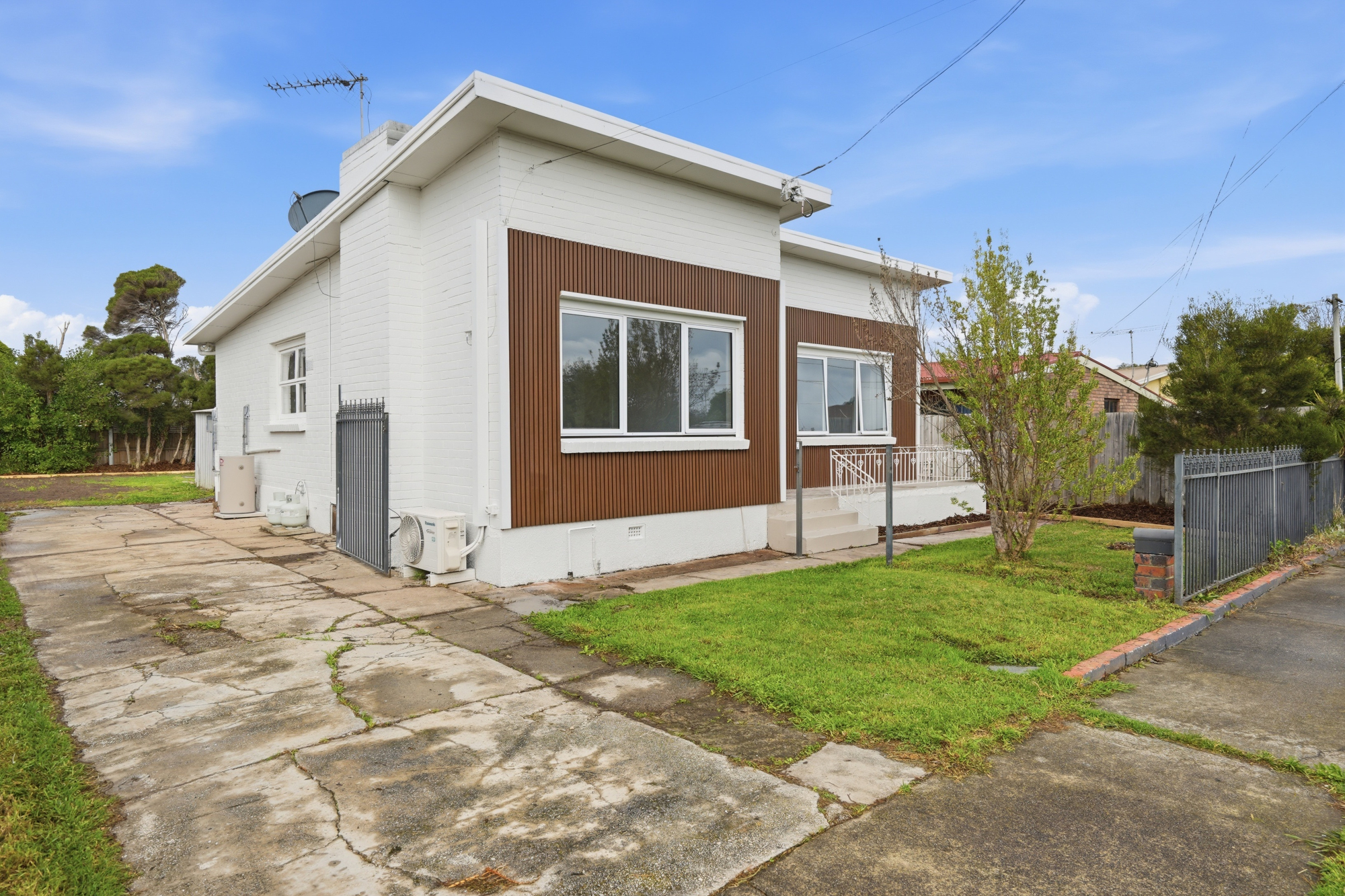 14 Cimitiere Street, George Town