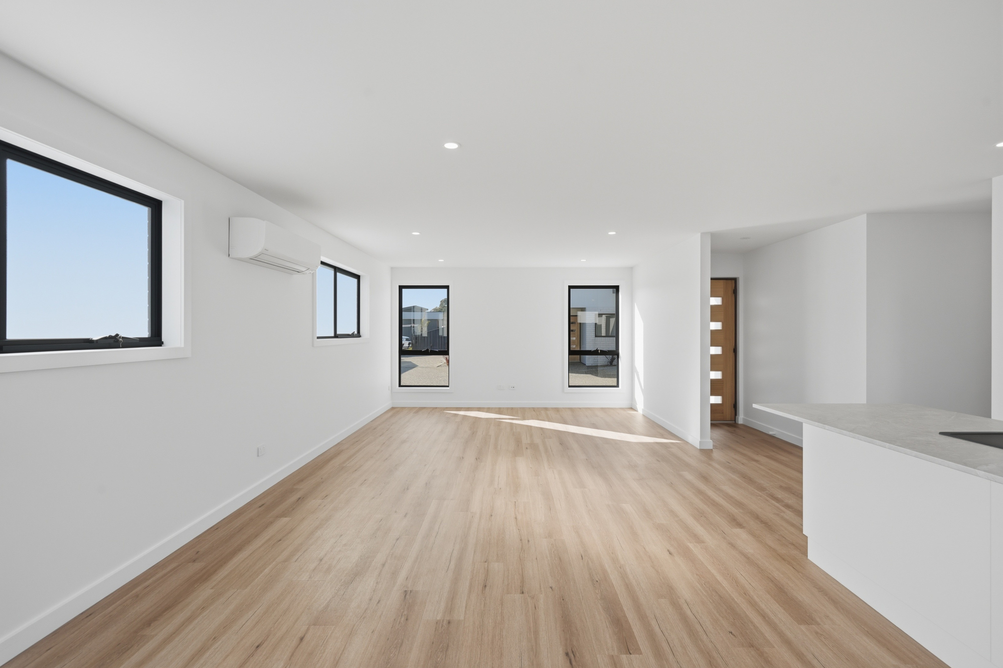 2 / 8 Imogen Court, Legana