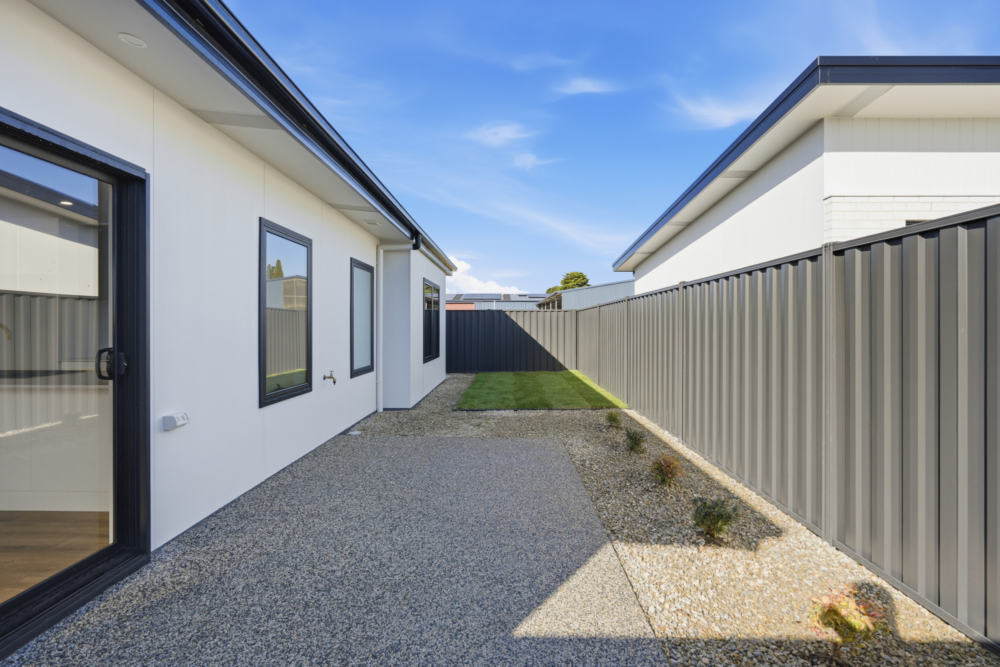 2 / 8 Imogen Court, Legana