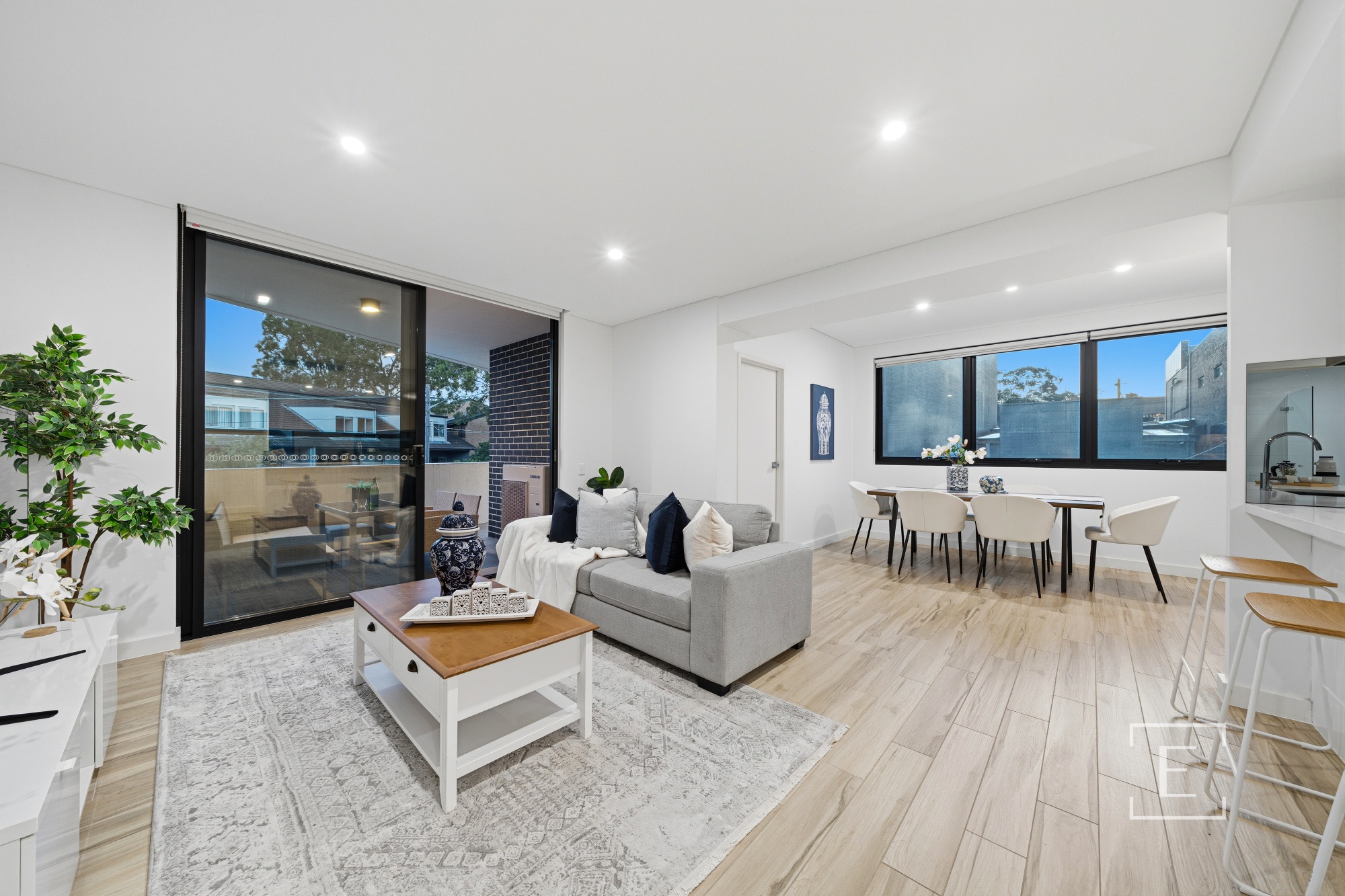 102 / 56 Fairlight Street, Five Dock