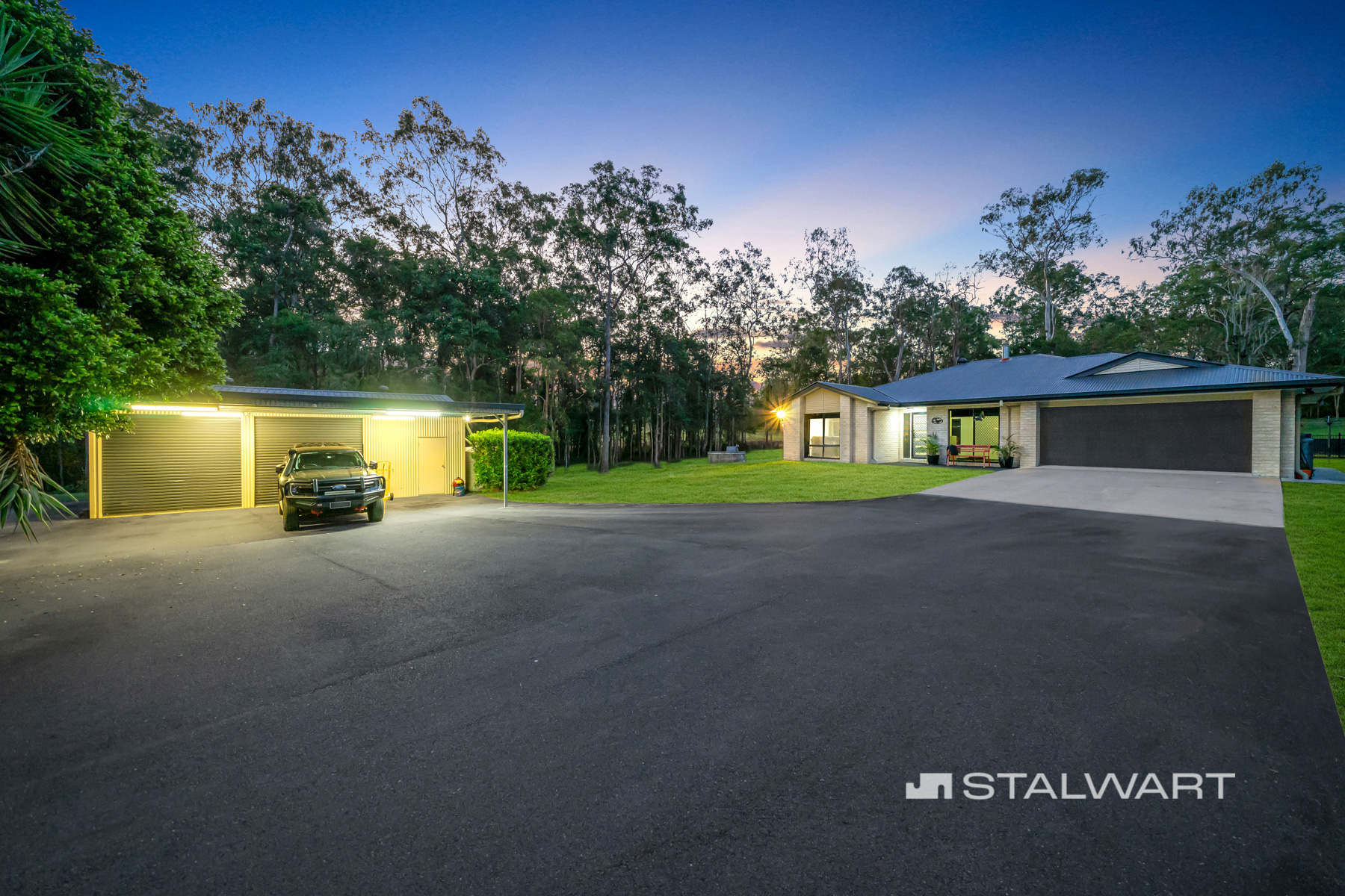286-290 Andrew Road, GREENBANK, Greenbank - Thumbnail 3