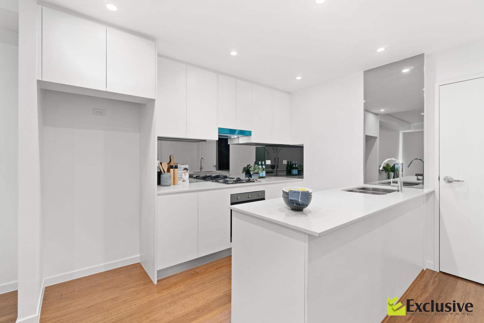 604 / 19-21 Short Street, Homebush