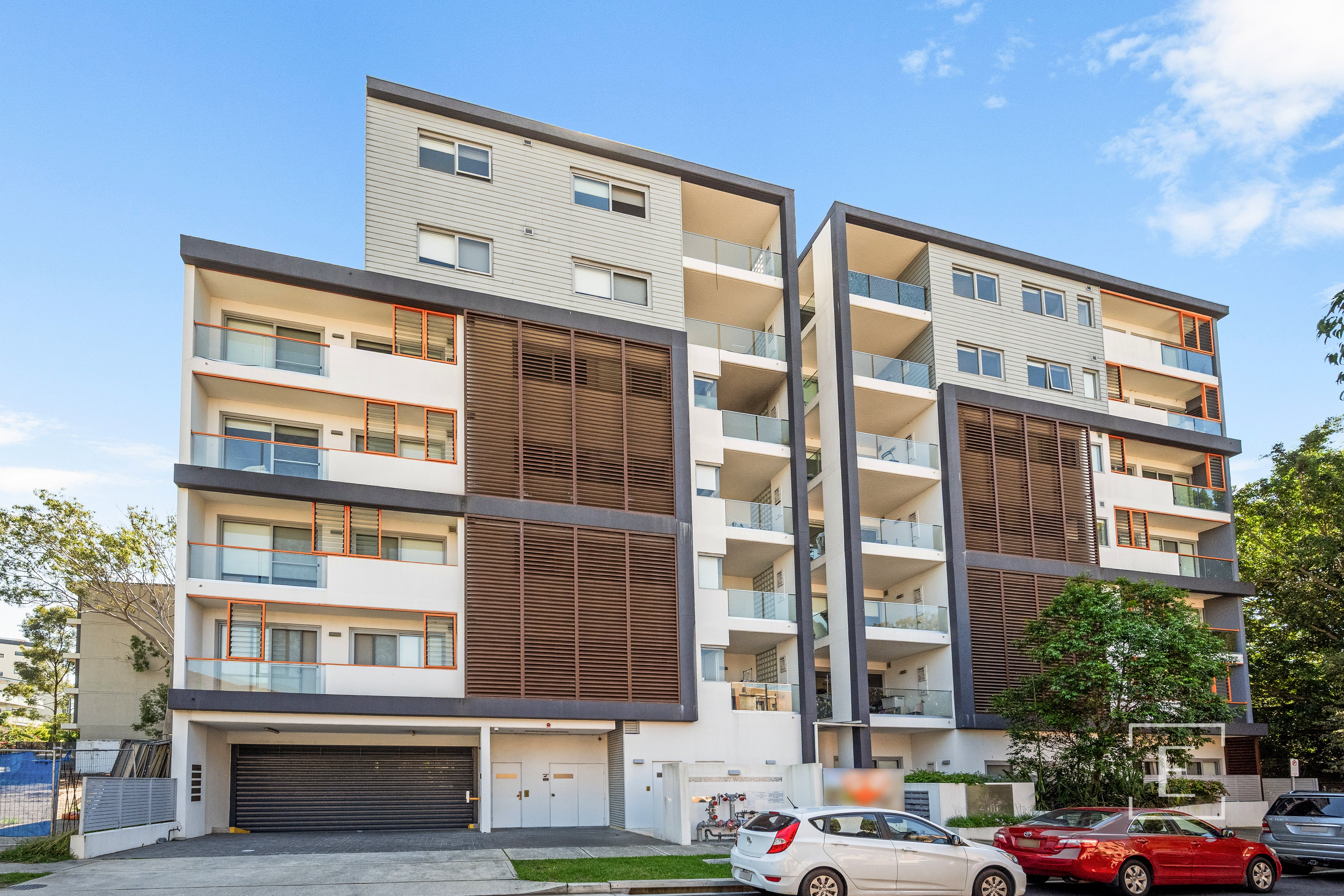 604 / 19-21 Short Street, Homebush