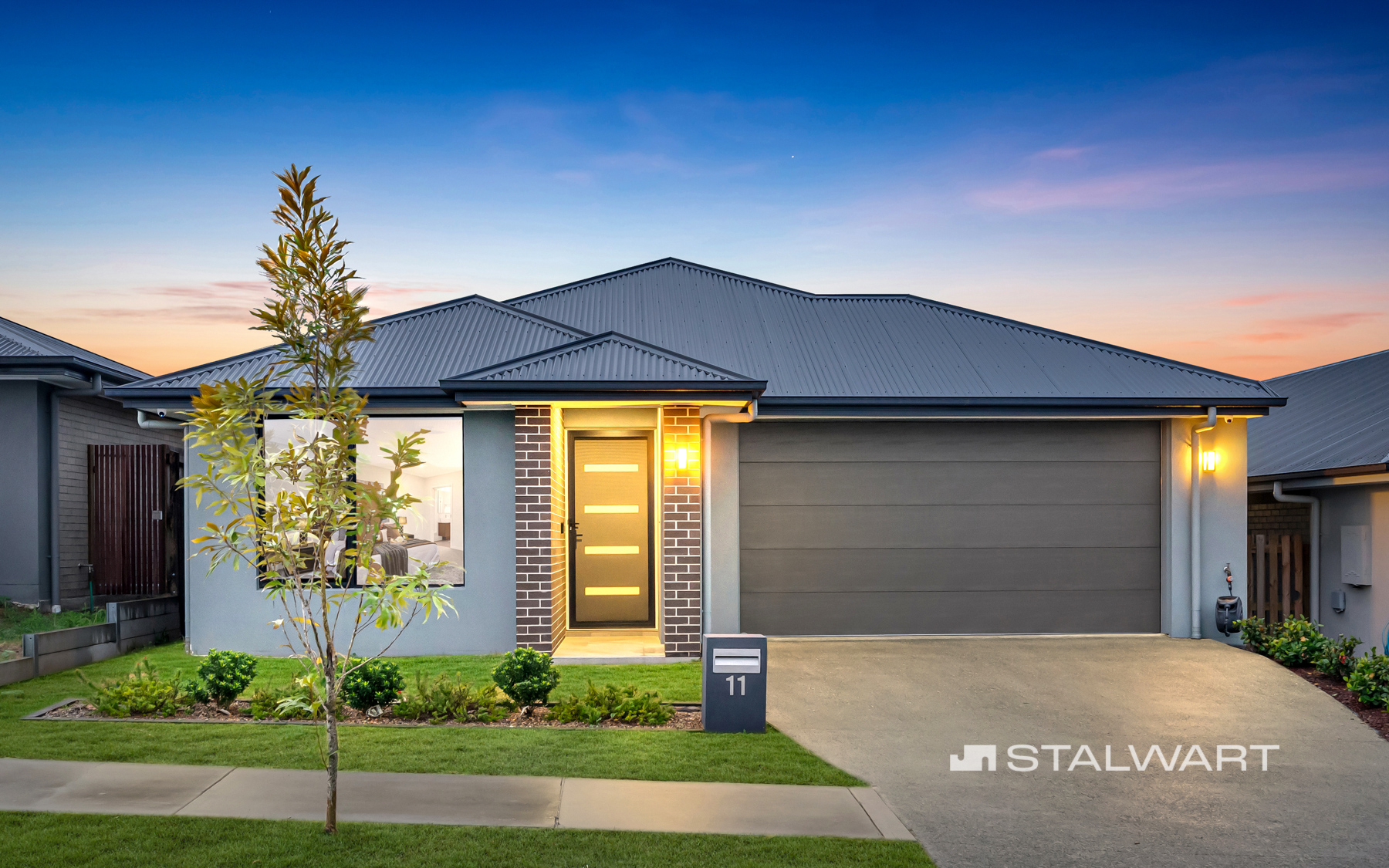 11 Illawarra Rd, GREENBANK, Greenbank - Thumbnail 2
