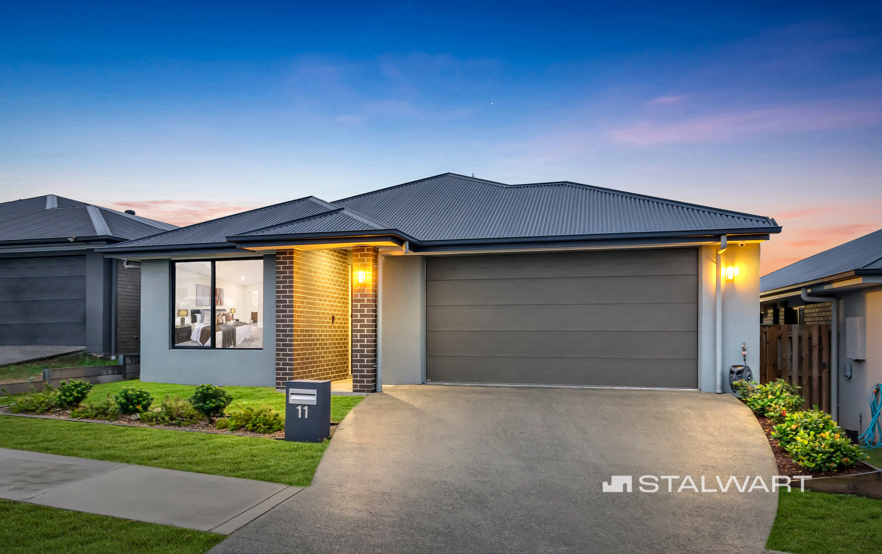 11 Illawarra Rd, GREENBANK, Greenbank - Thumbnail 3