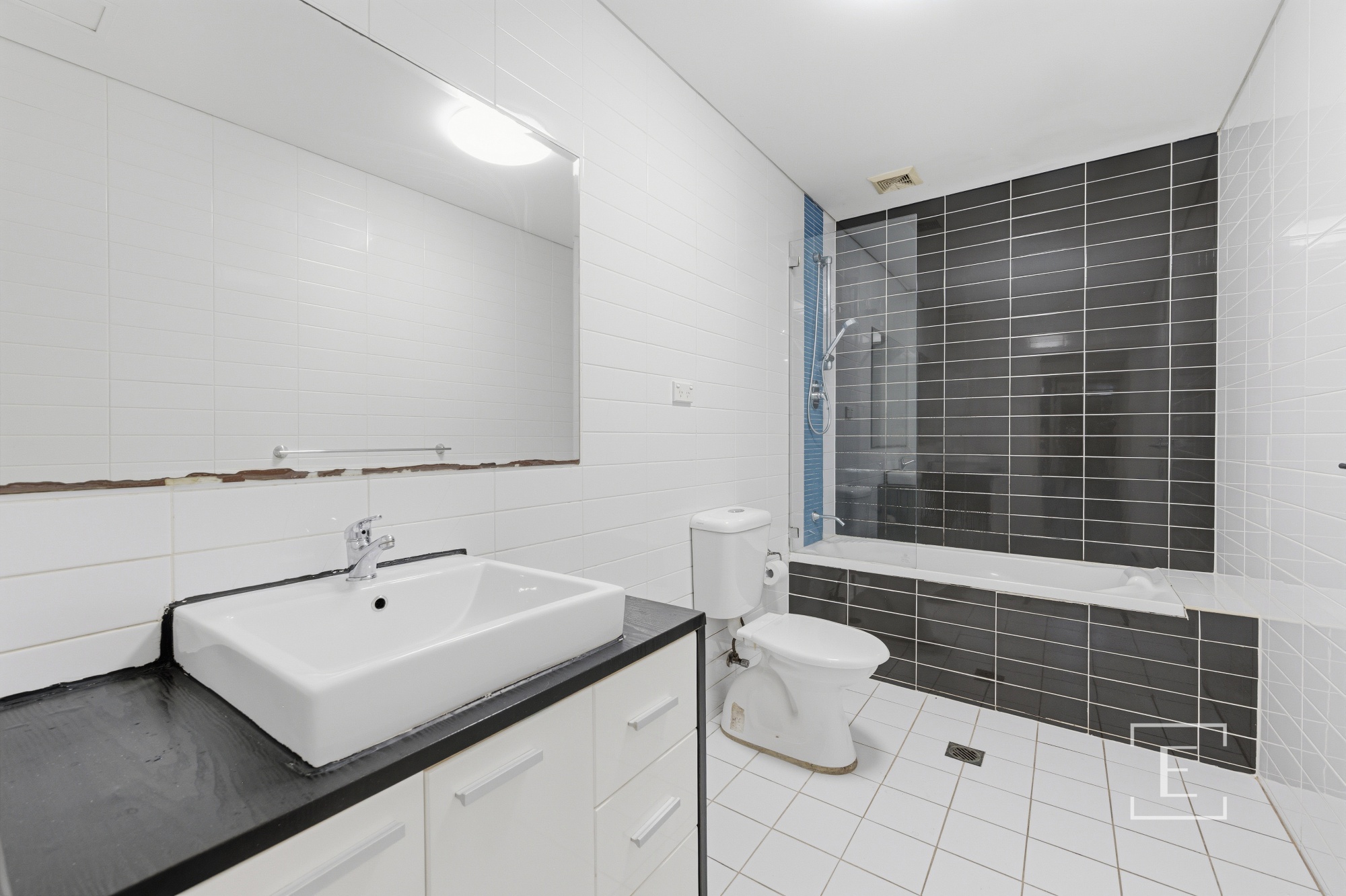 17 / 28 Marlborough Road, Homebush West