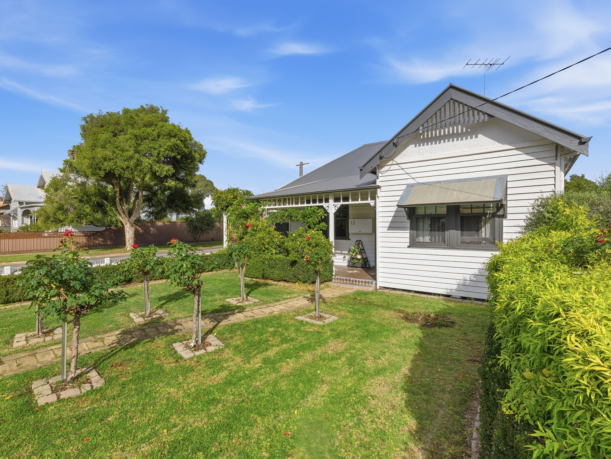13 Crisp Street, Wangaratta