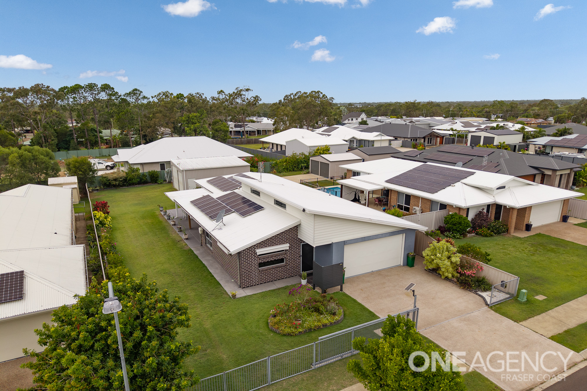 54 Ronaldo Way, Urangan