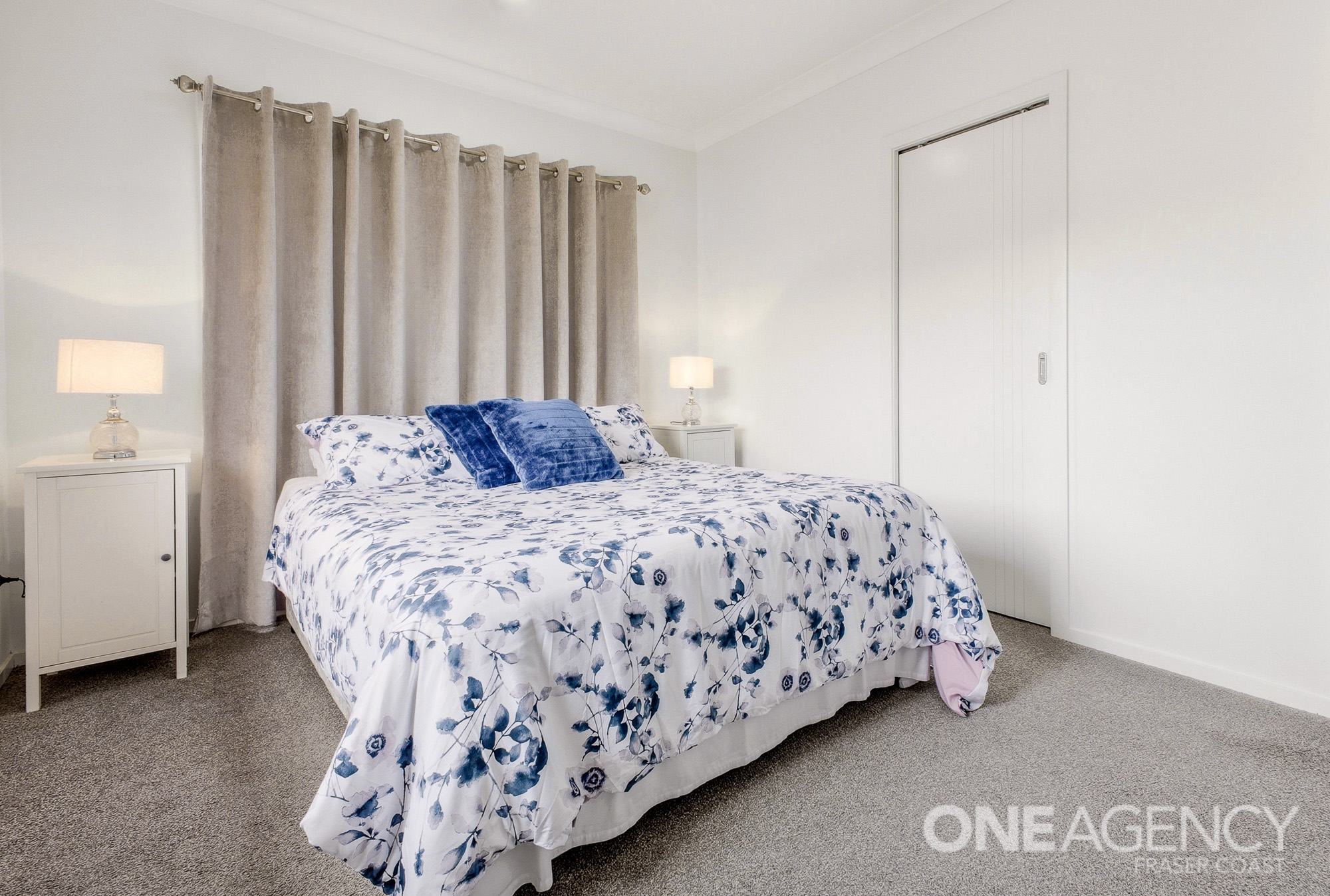 54 Ronaldo Way, Urangan