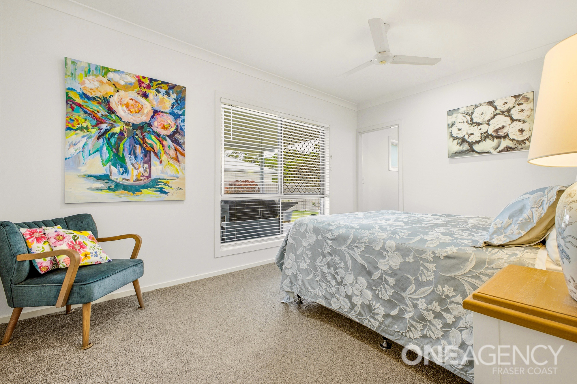 54 Ronaldo Way, Urangan