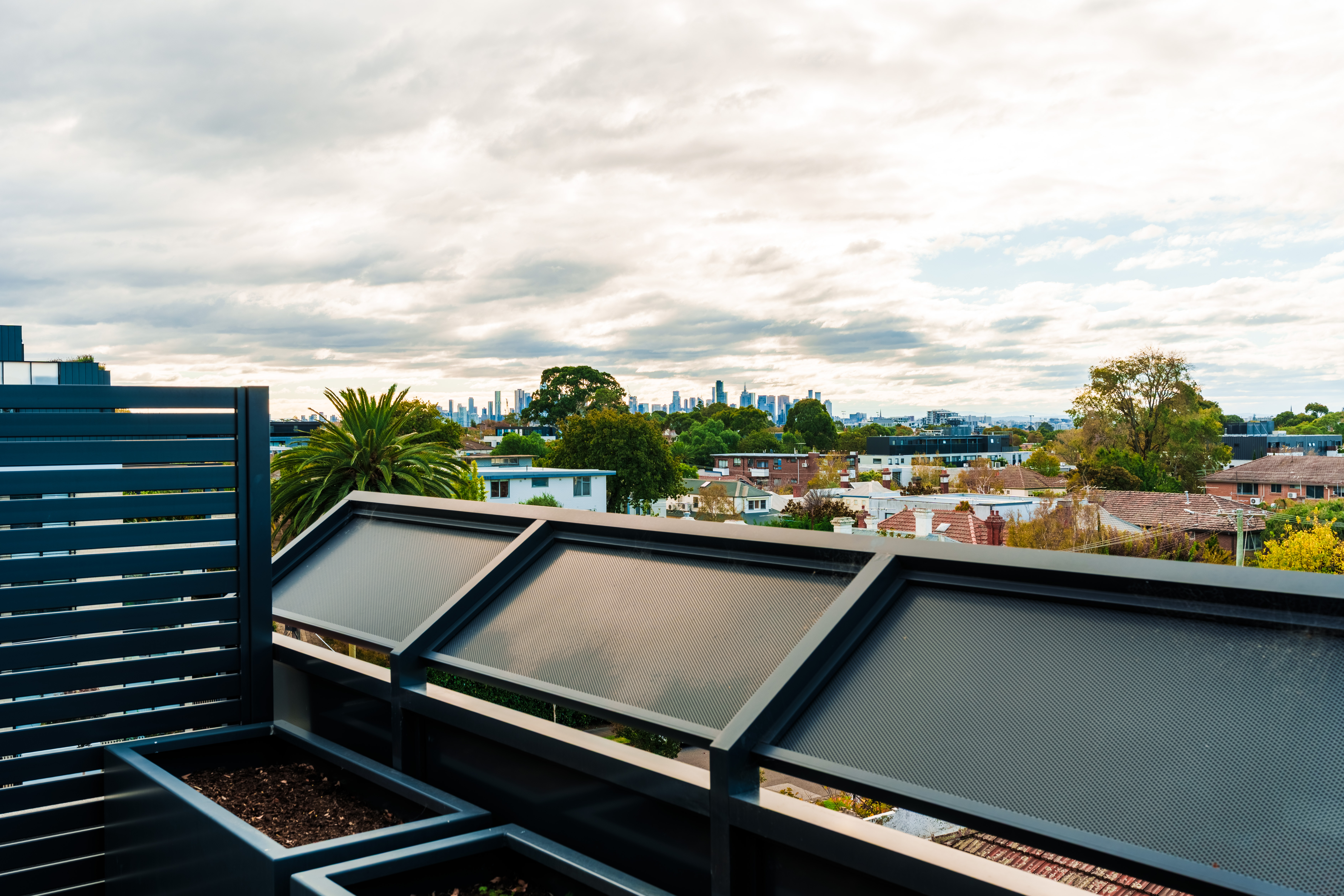 Sunny & Spacious 3-Bedroom in Armadale