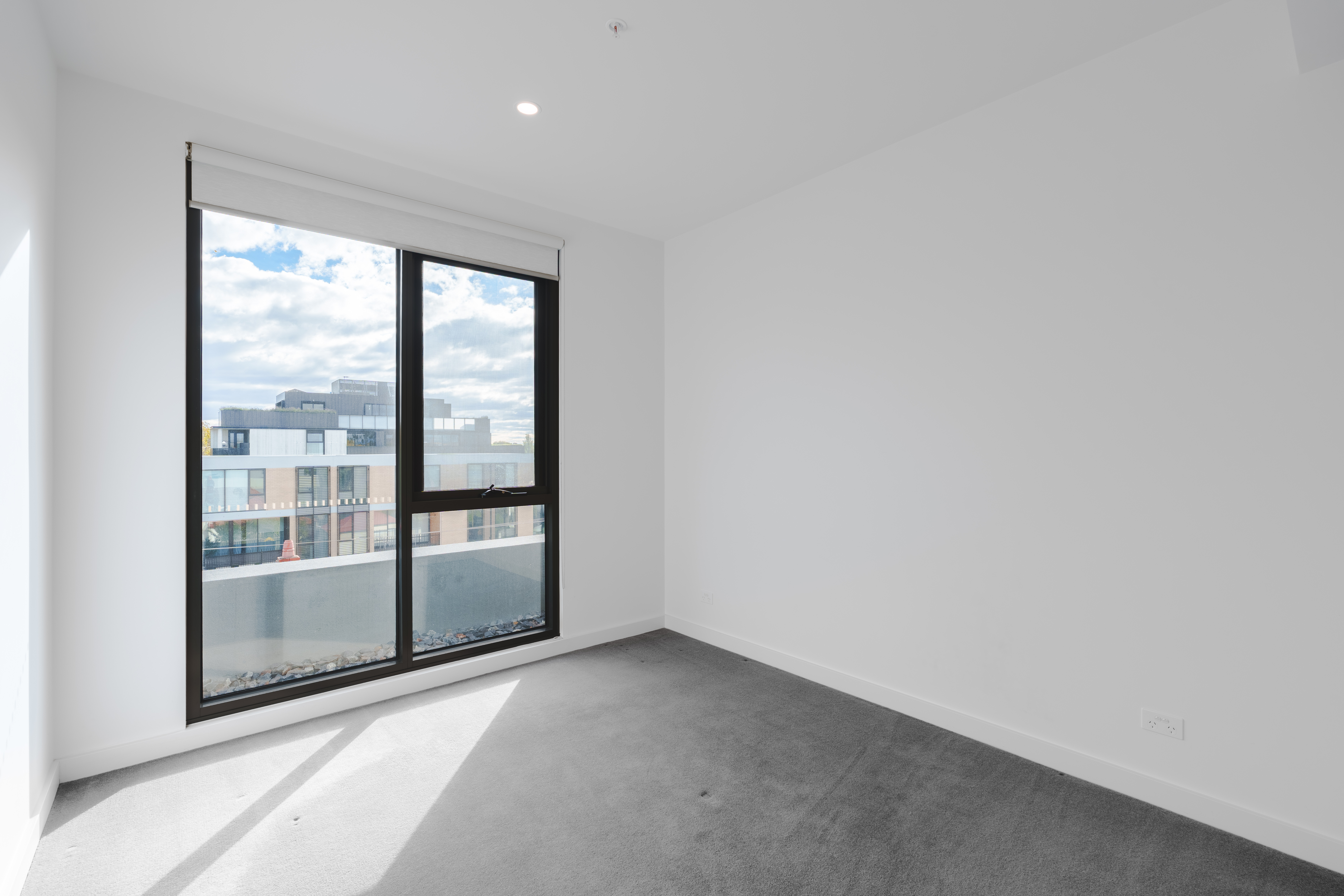 Sunny & Spacious 3-Bedroom in Armadale