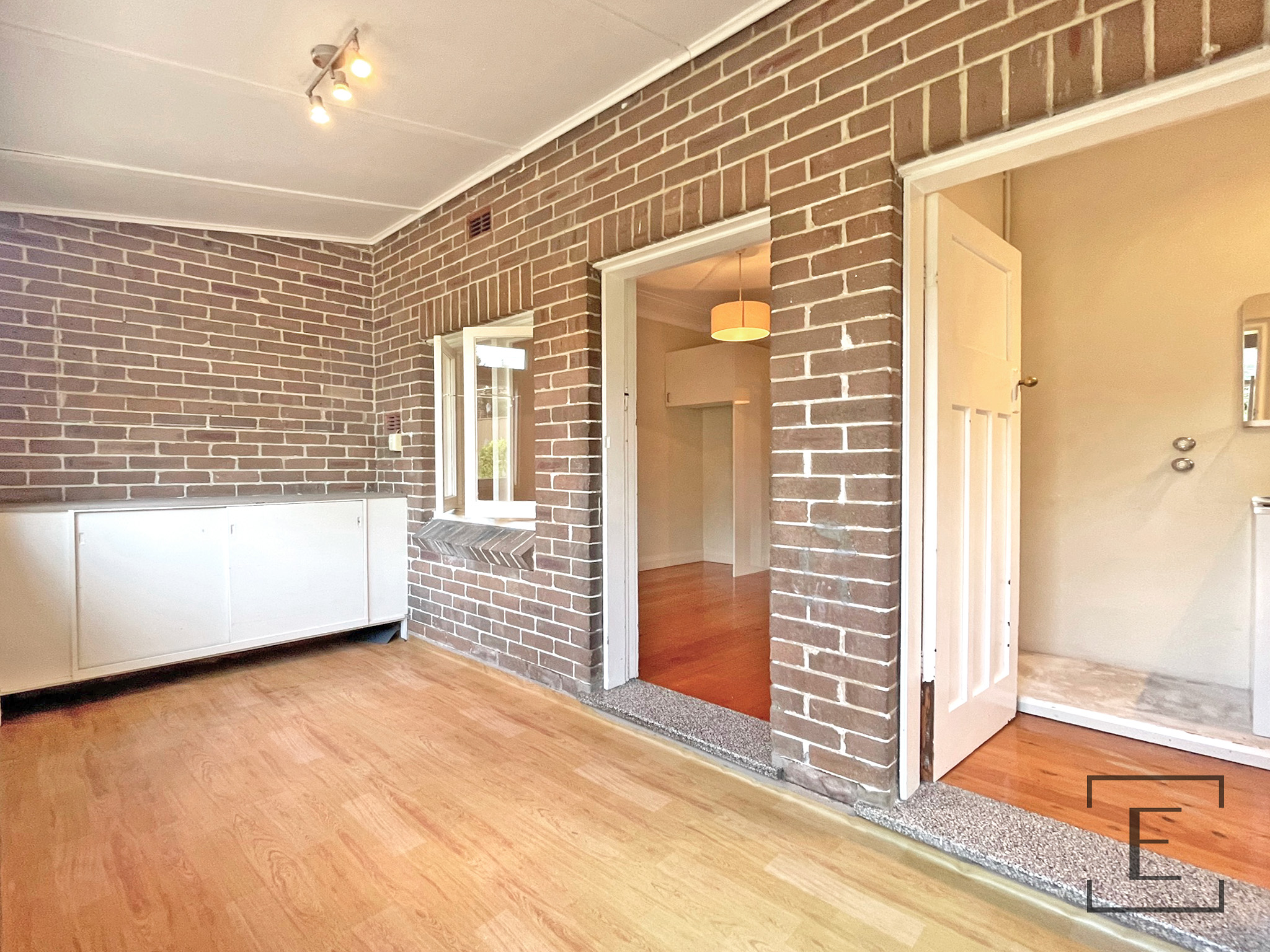 1 / 192 Croydon Road, Croydon
