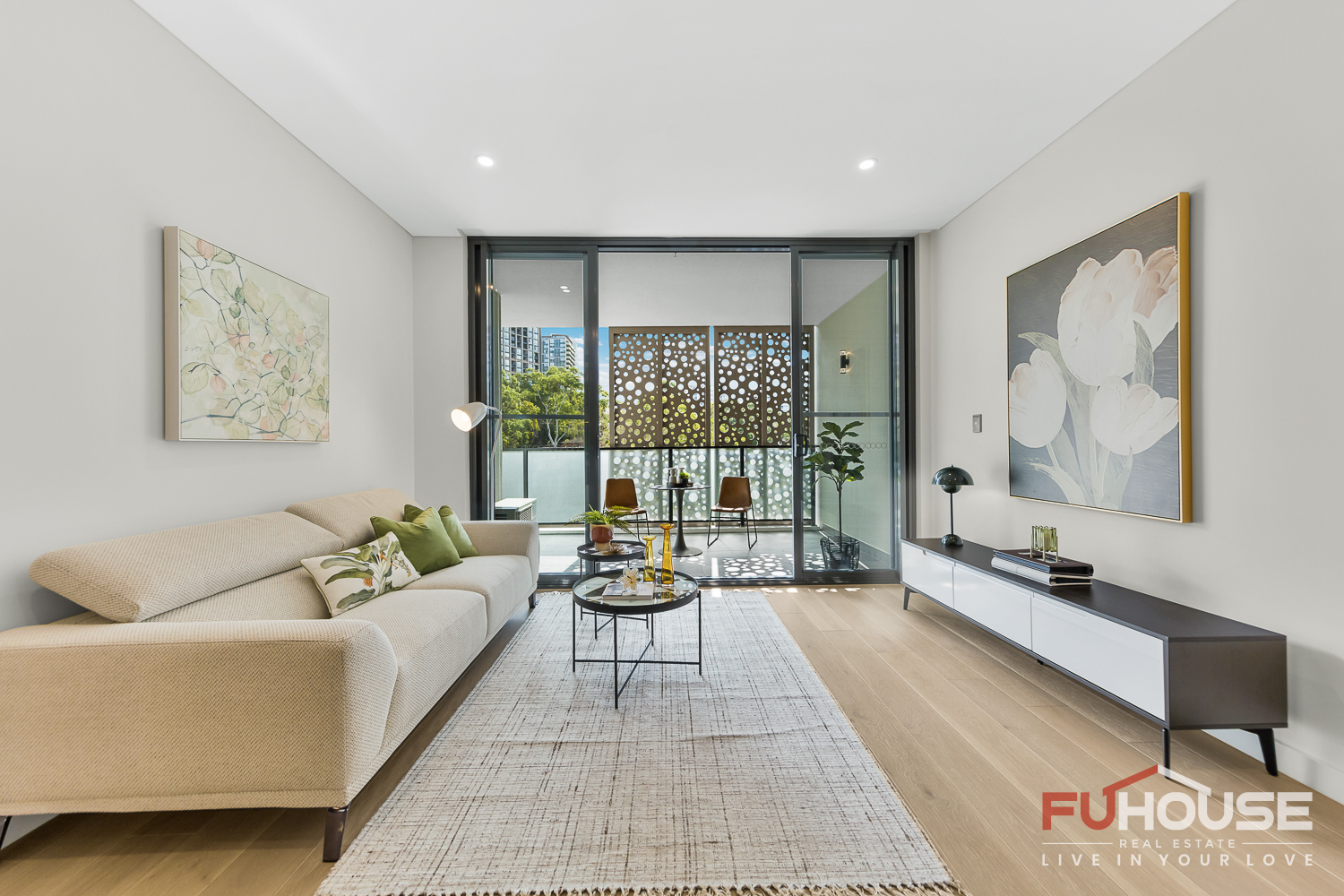 606 / 9 Peach Tree Road - Main View 3