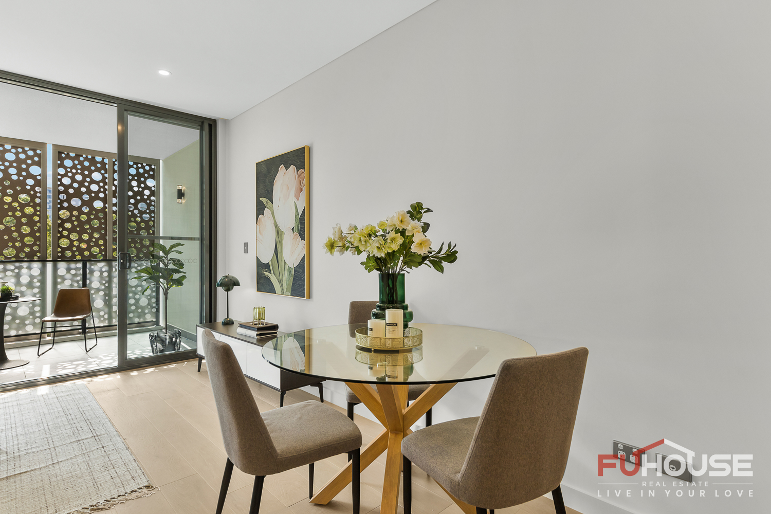 606 / 9 Peach Tree Road - Main View 4