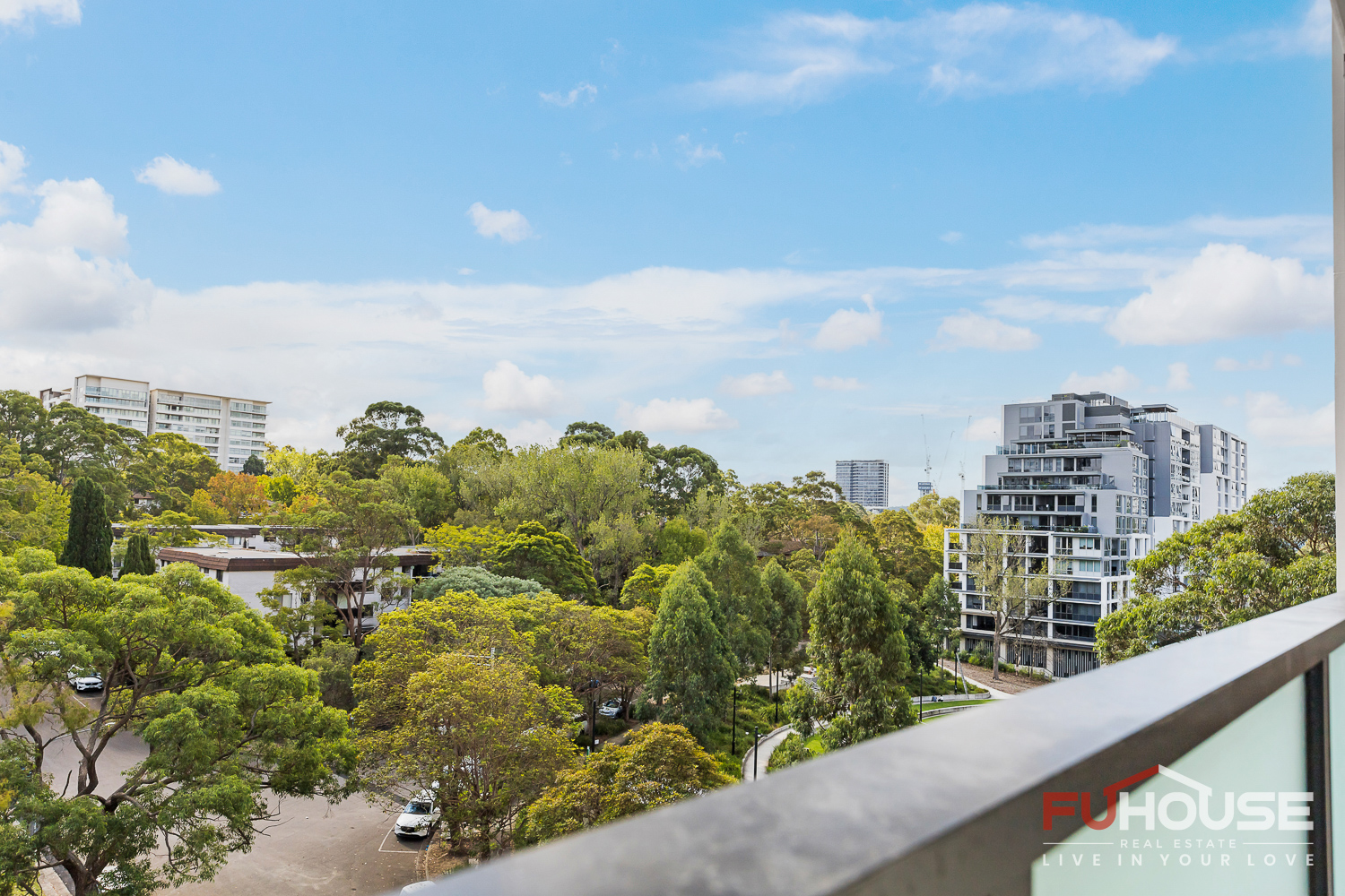 606 / 9 Peach Tree Road - Main View 17