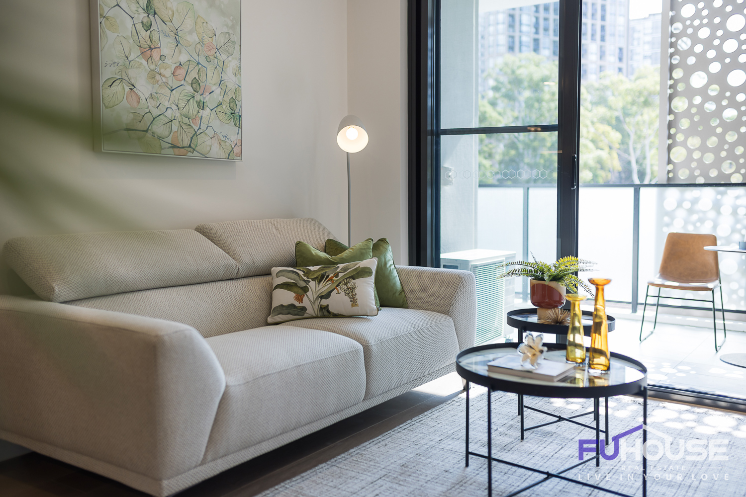 606 / 9 Peach Tree Road - Main View 8