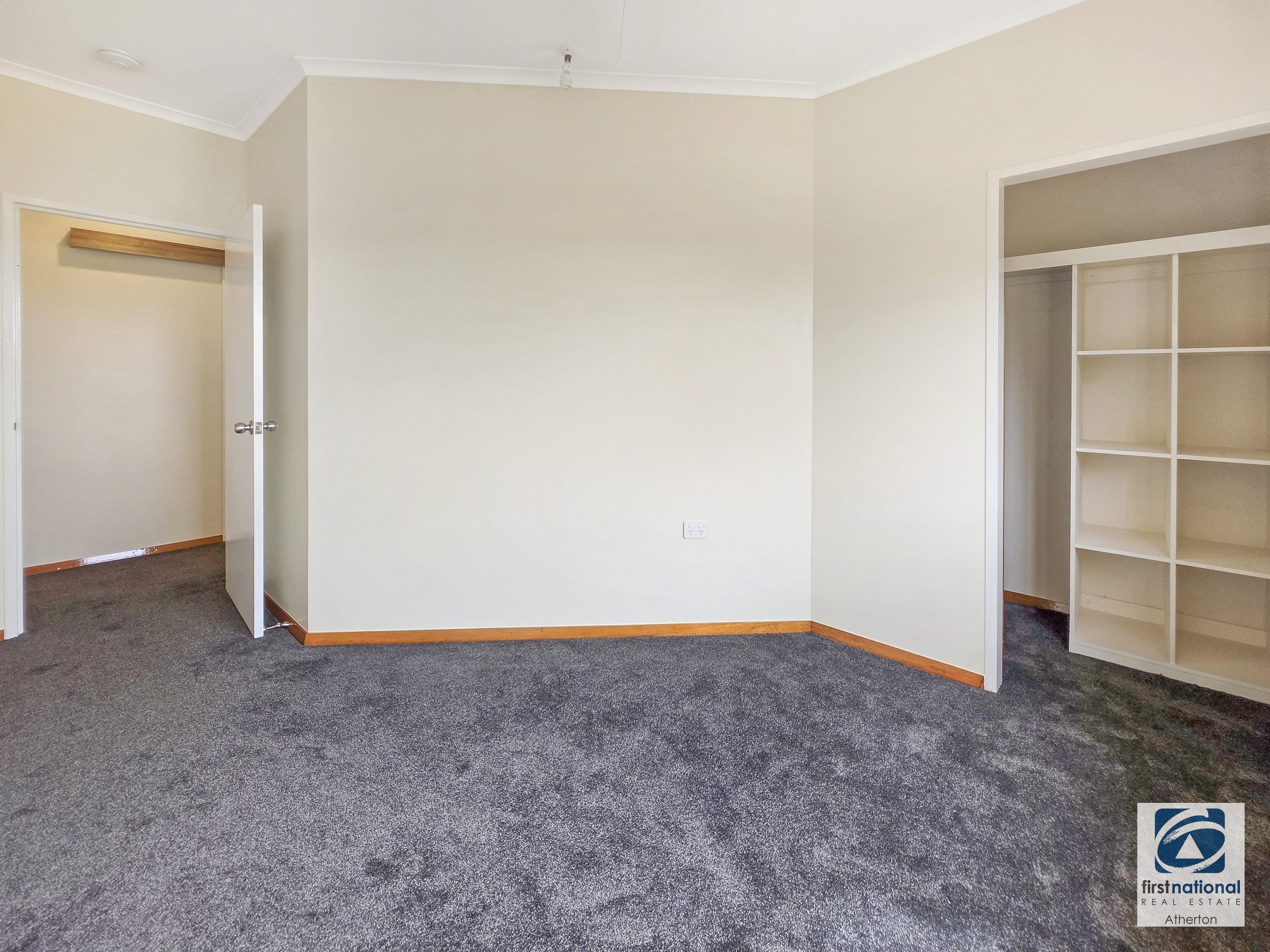 30 Rita Circuit, Atherton