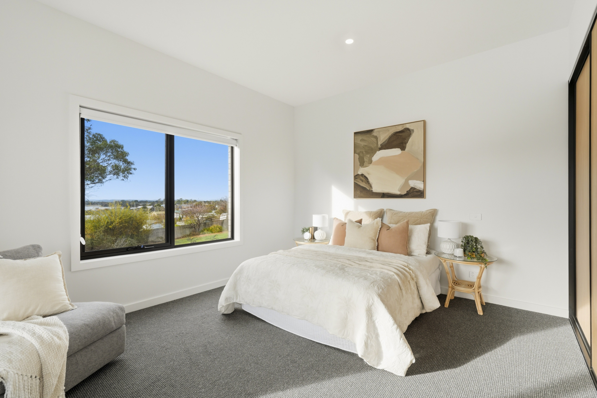 1 / 20B Frances Street, Bridport