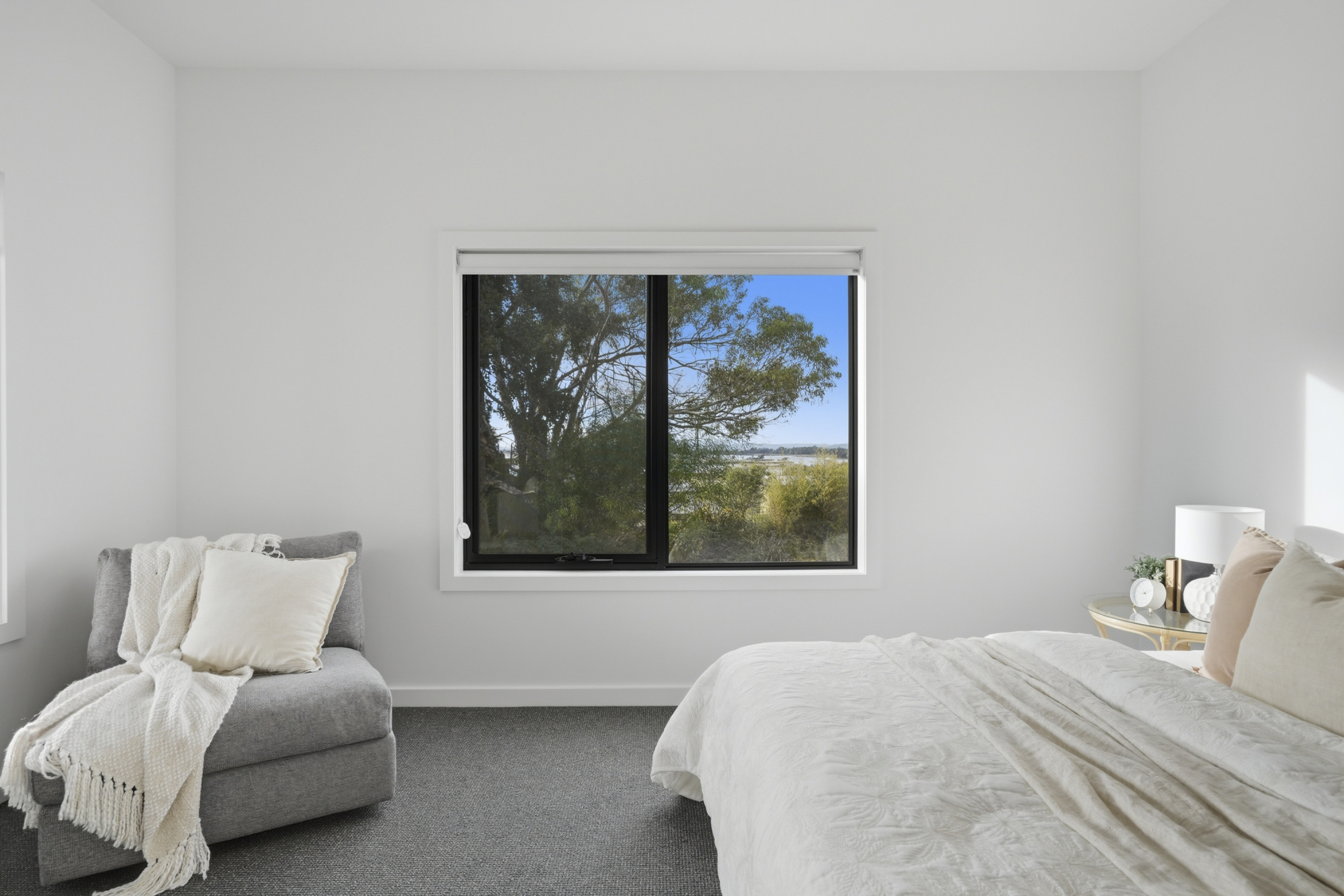 1 / 20B Frances Street, Bridport