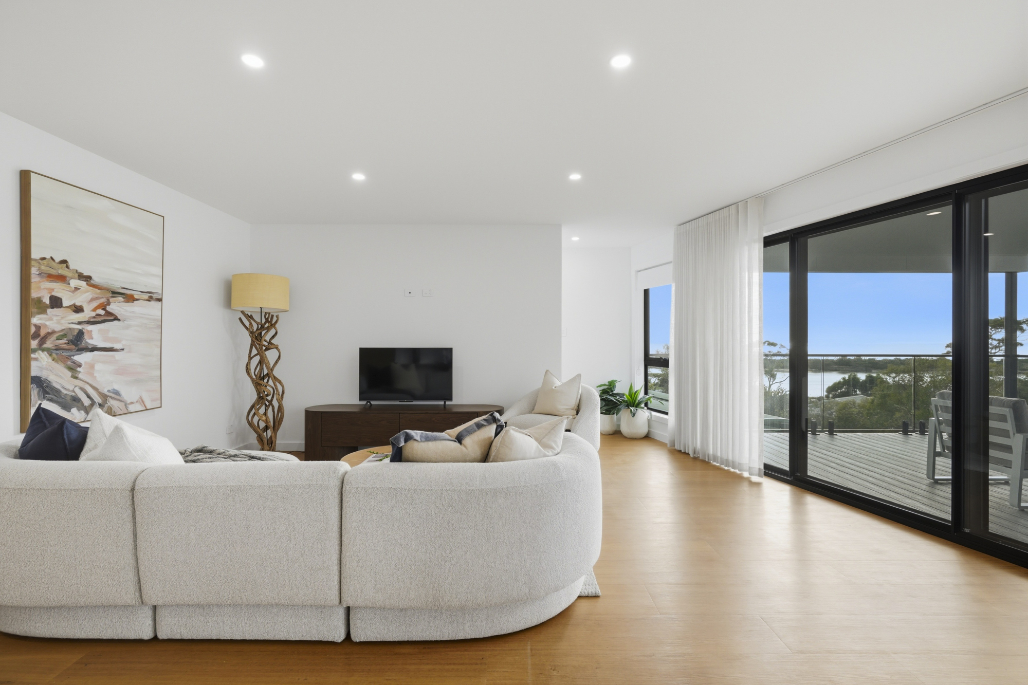 1 / 20B Frances Street, Bridport