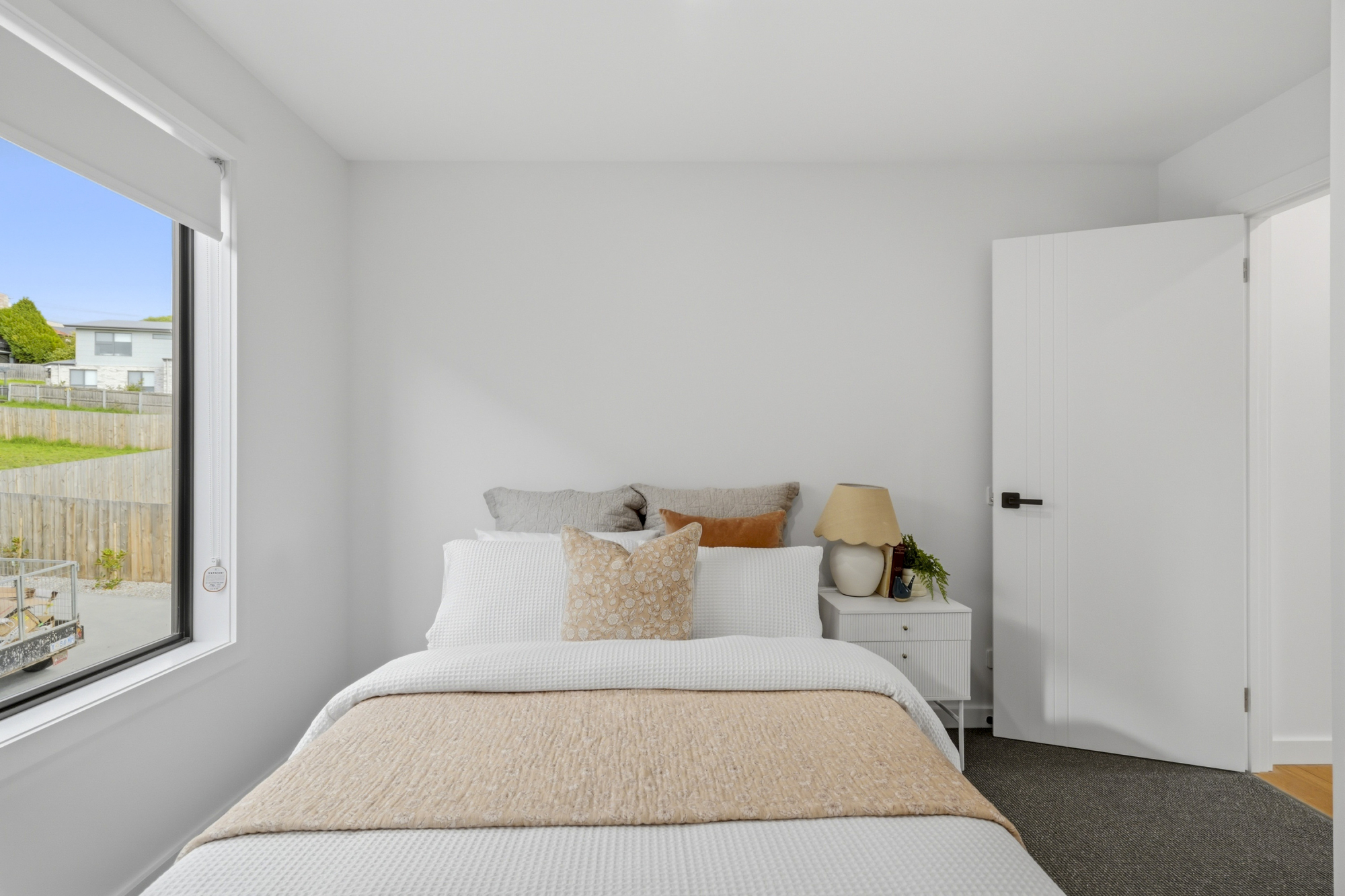 1 / 20B Frances Street, Bridport