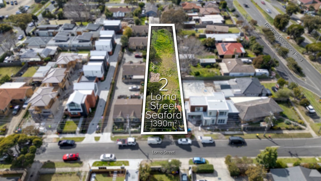 Prime Development Site – 4–5 Townhouse Lots in Sought-After Seaford