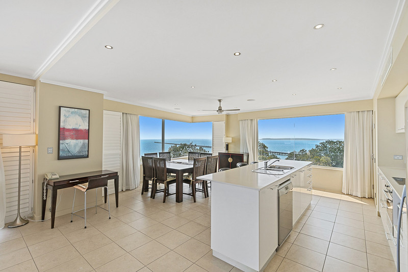 501 / 569 Esplanade, Urangan