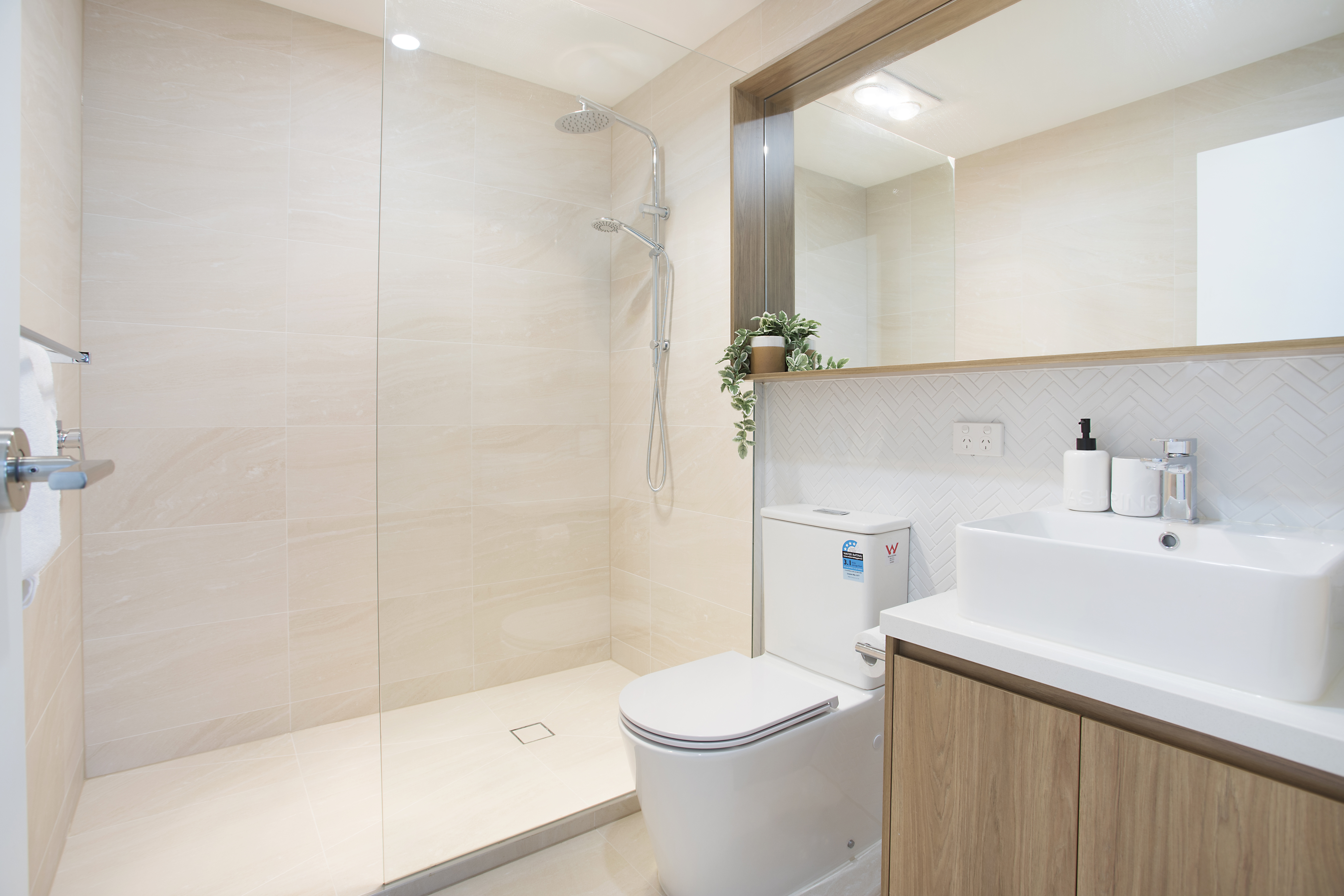 Modern townhouse in prime Rowville location!
