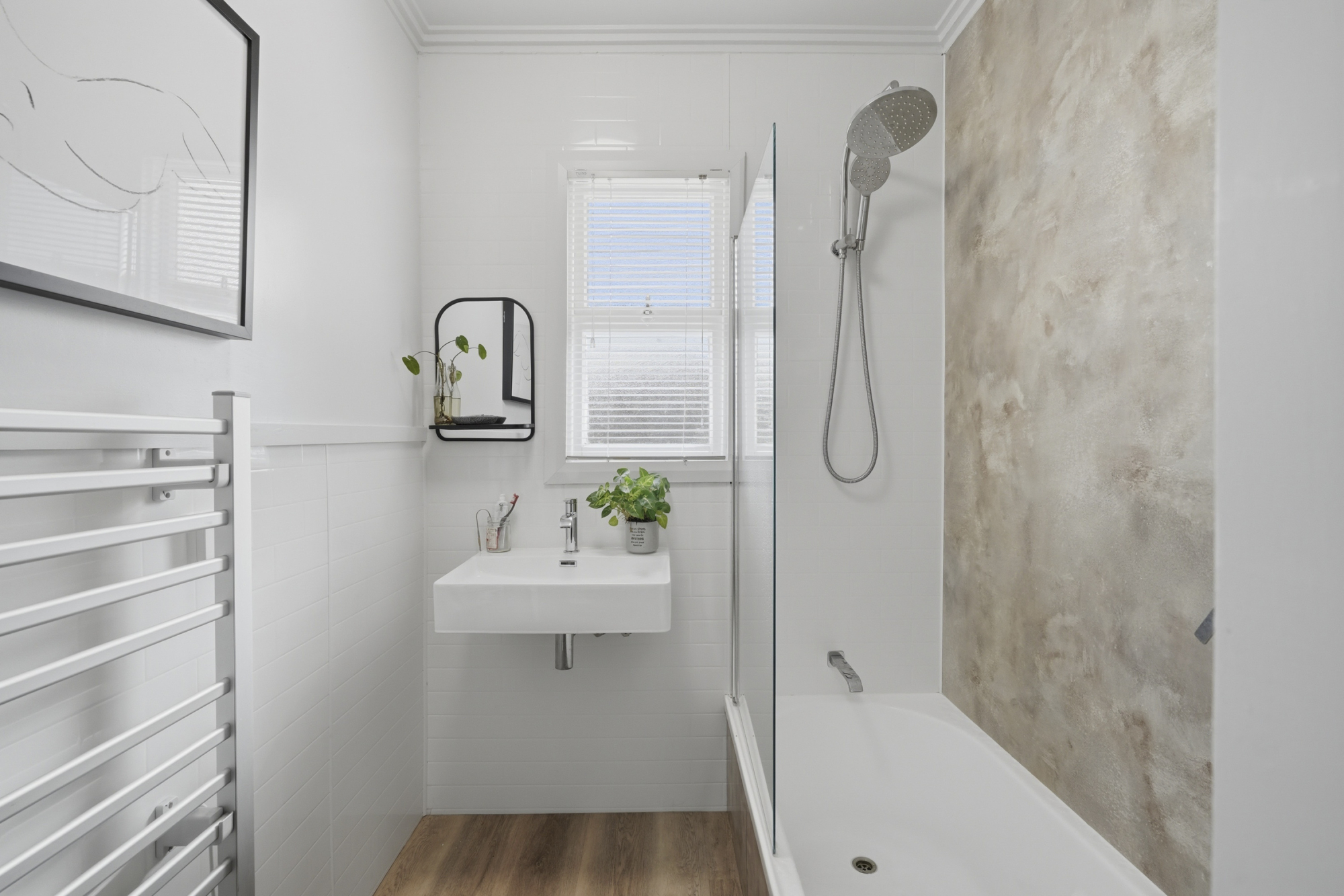 1 / 103 Macquarie Street, George Town