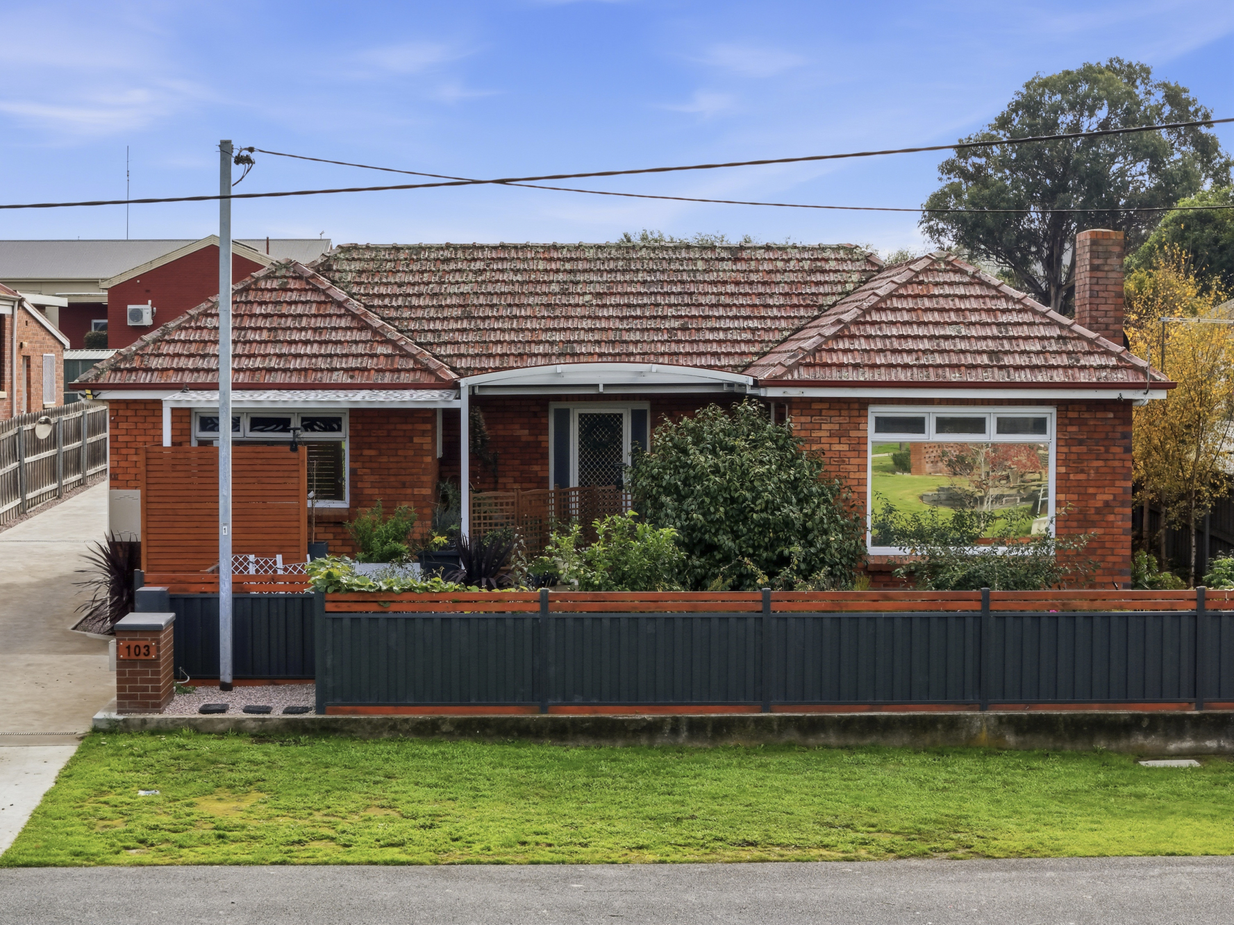 1 / 103 Macquarie Street, George Town