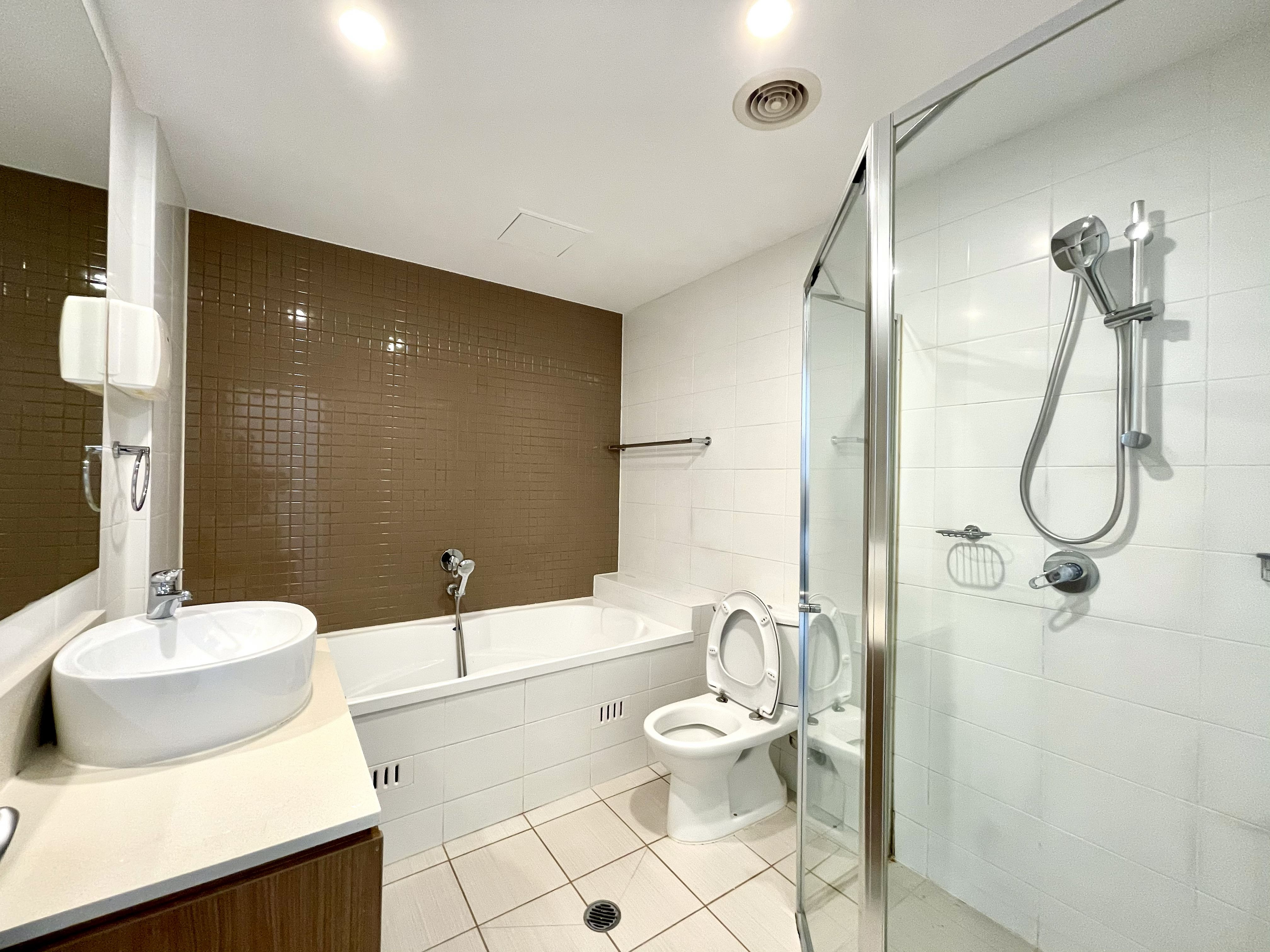918 / 6 Marquet Street - Lightbox View 11