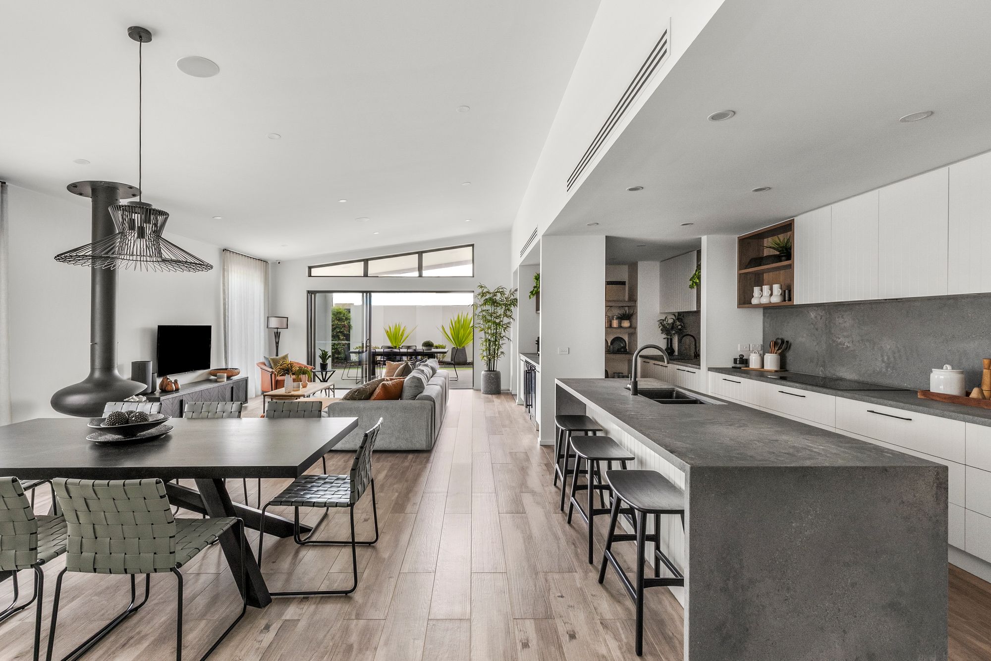 Listing image for 238 Sovereign Drive, MOUNT DUNEED  VIC  3217