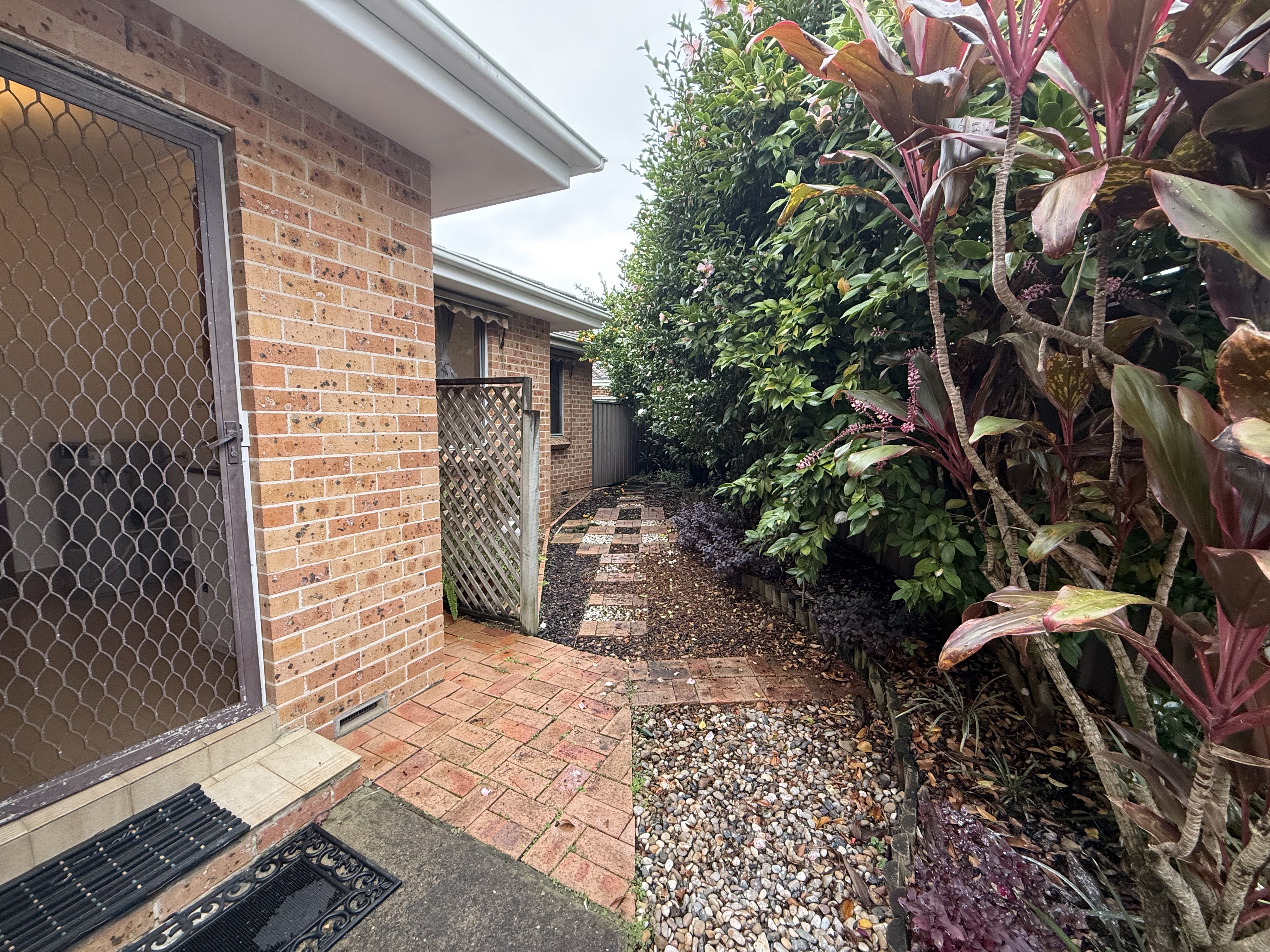 3 / 11 Mountview Avenue, Beverly Hills