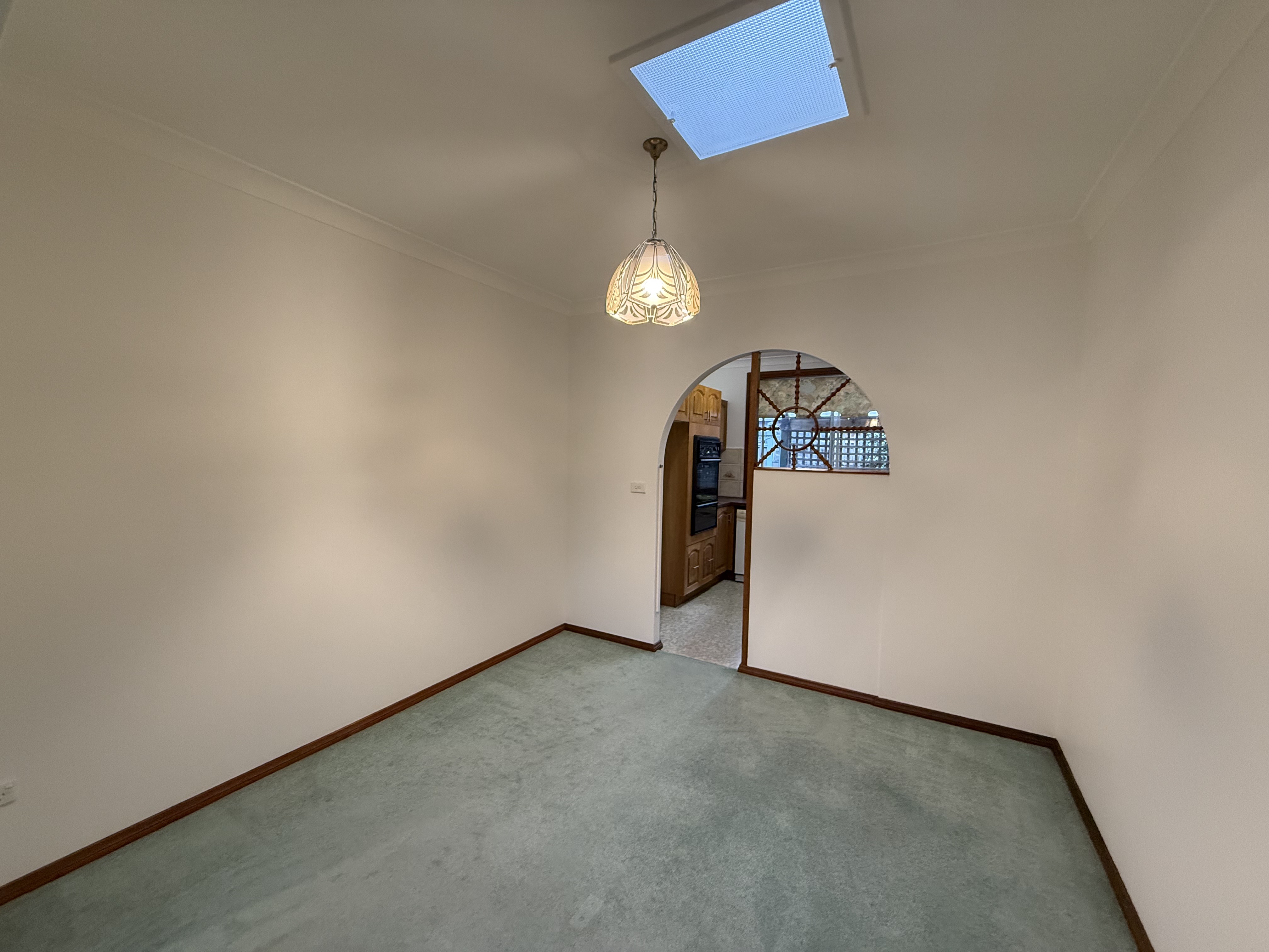 3 / 11 Mountview Avenue, Beverly Hills