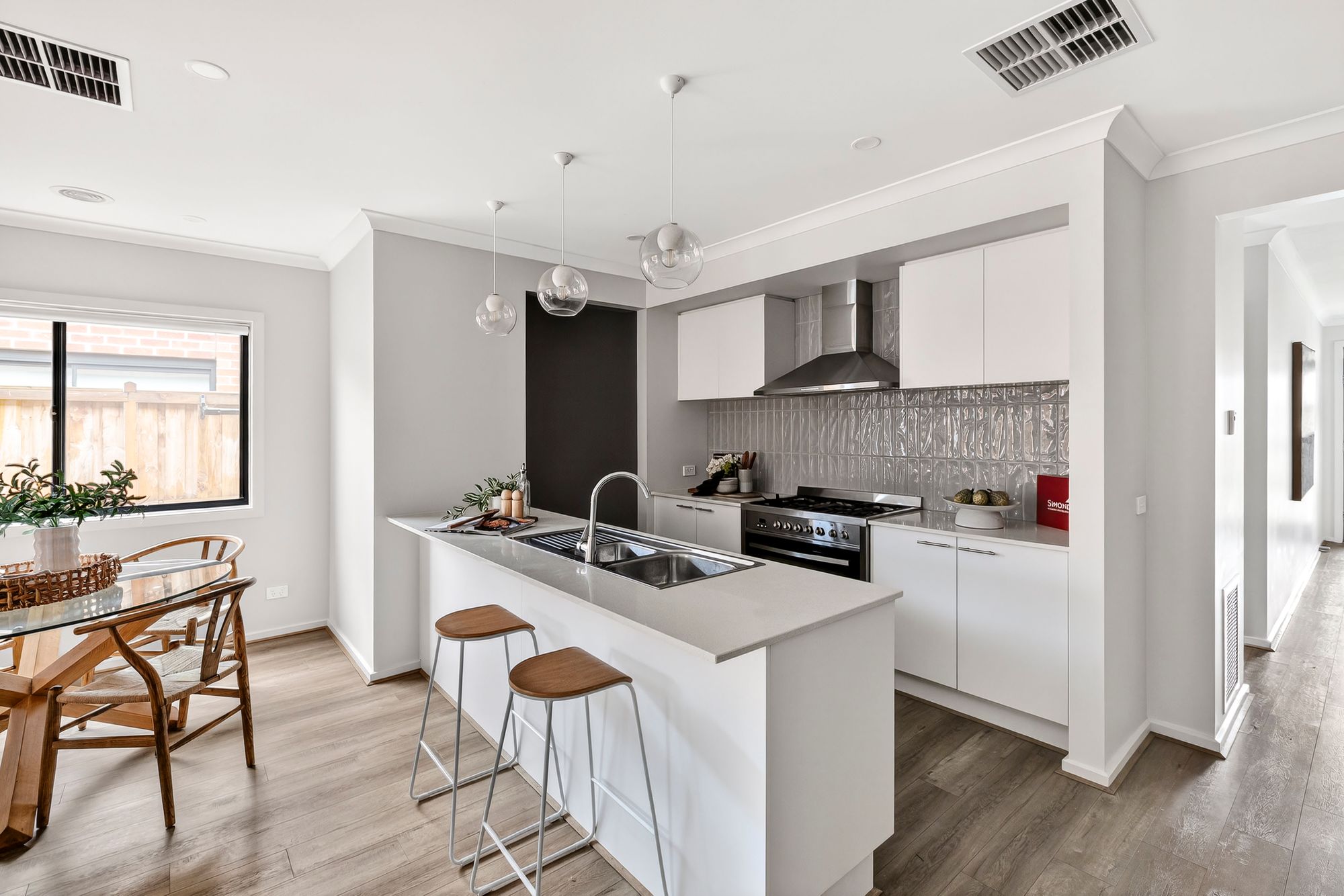 Listing image for 24 Yildiz Street, CHARLEMONT  VIC  3217