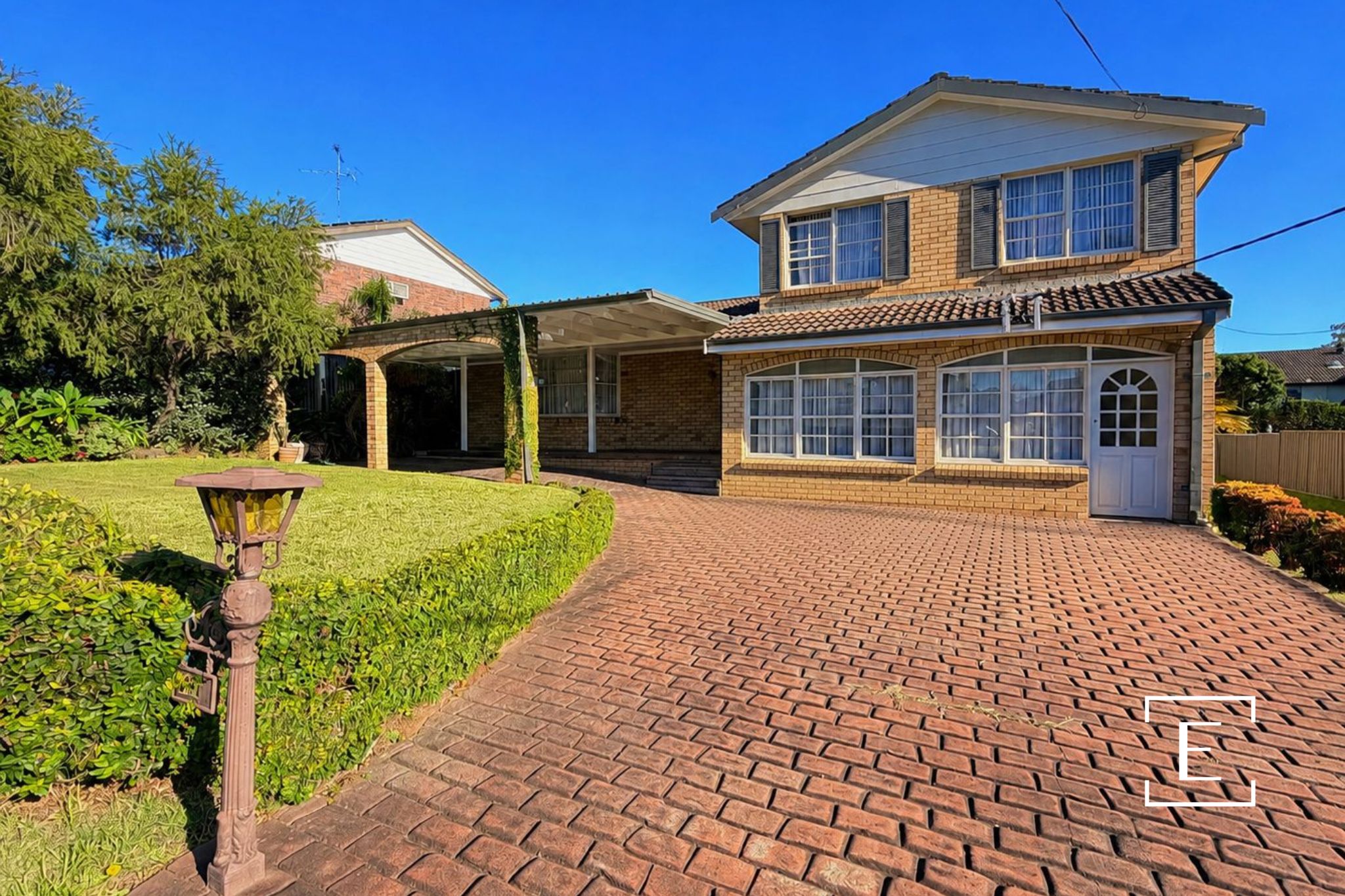 175 Caroline Chisholm Drive, Winston Hills